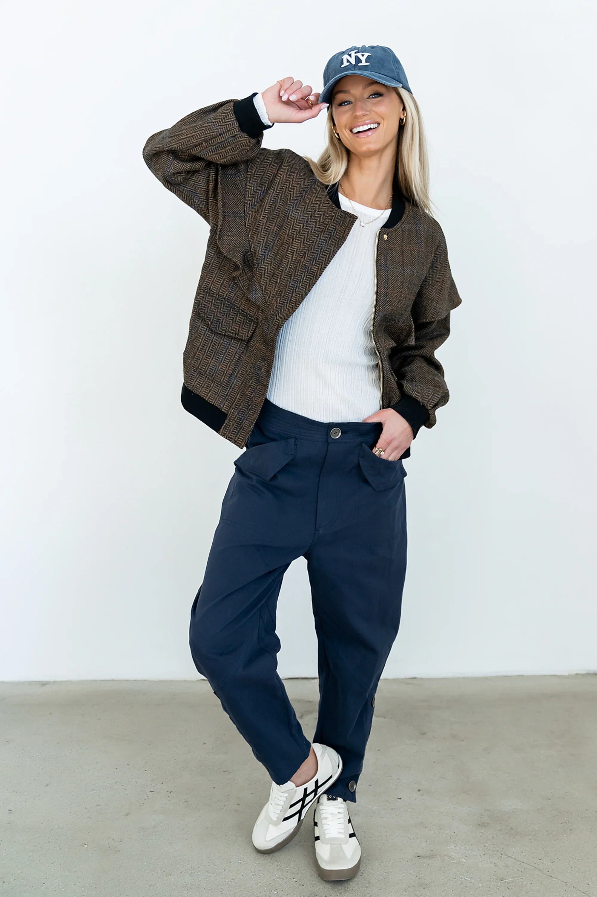 Lennie Cropped Barrel Pants