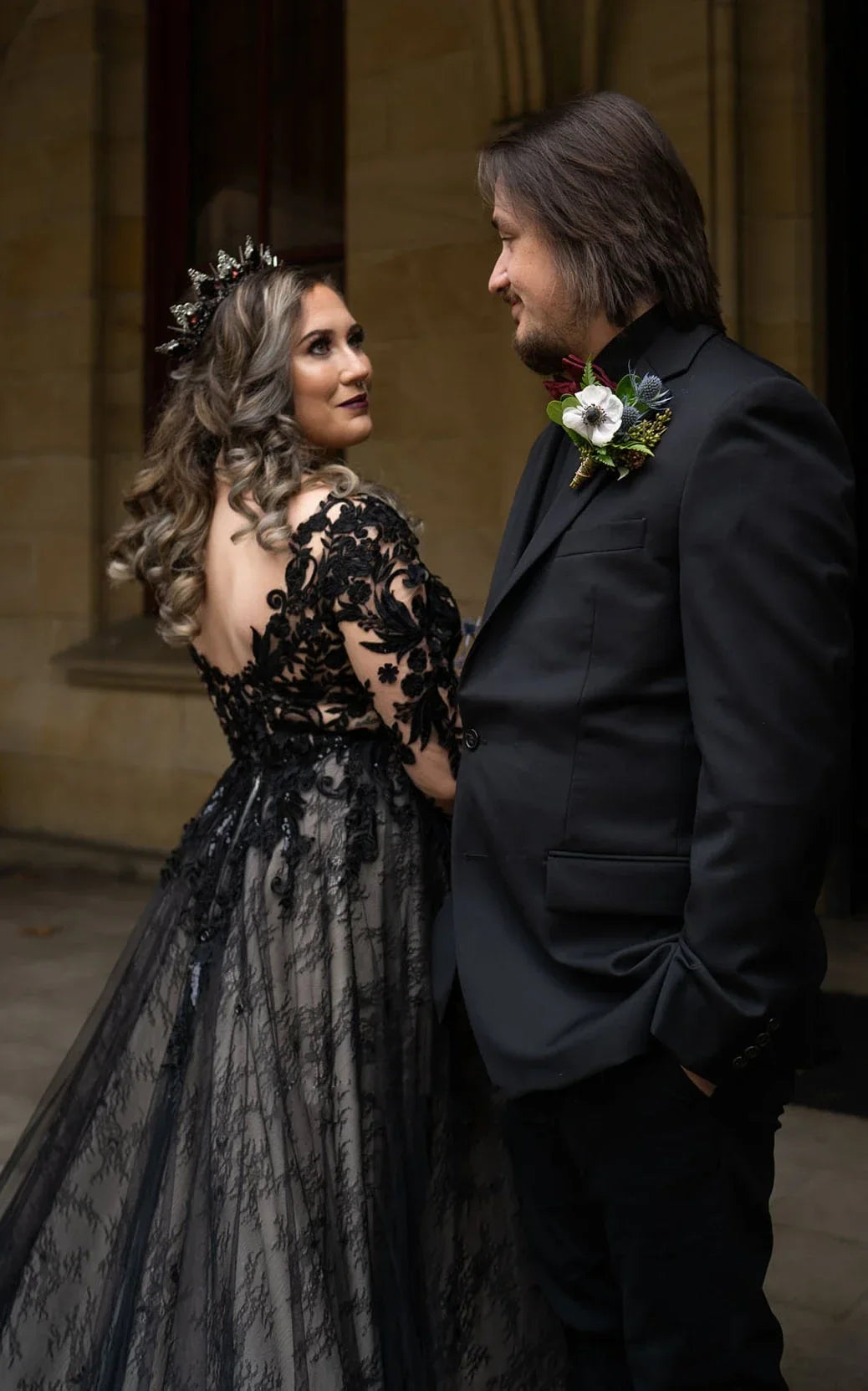 Modern Gothic Boho Lace Black Wedding Dress Vintage Unique A Line Long Sleeve Bridal Gown with Court Train