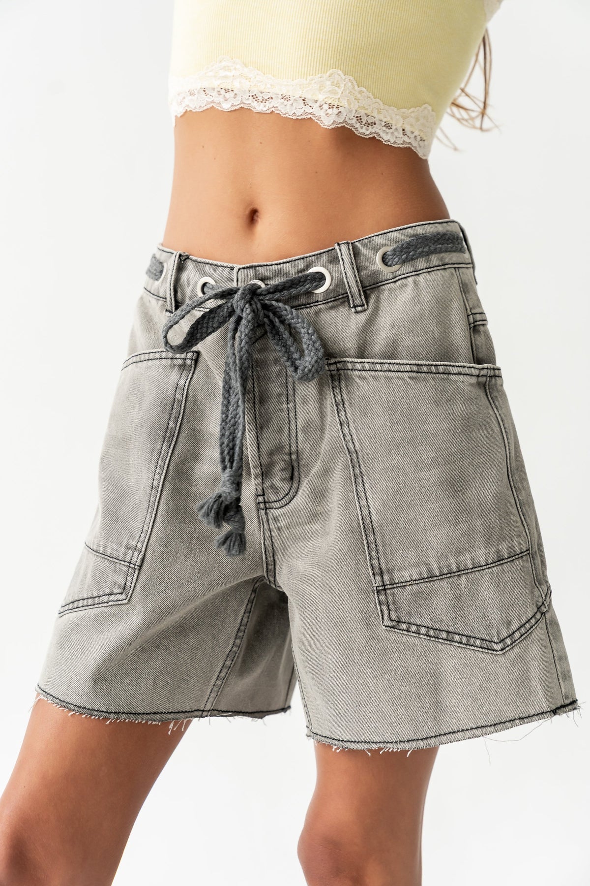 Finneas Denim Shorts in Grey