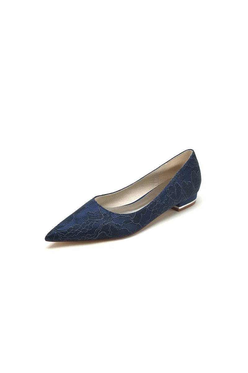 Simple Lace Pointed Toe Kitten Heels