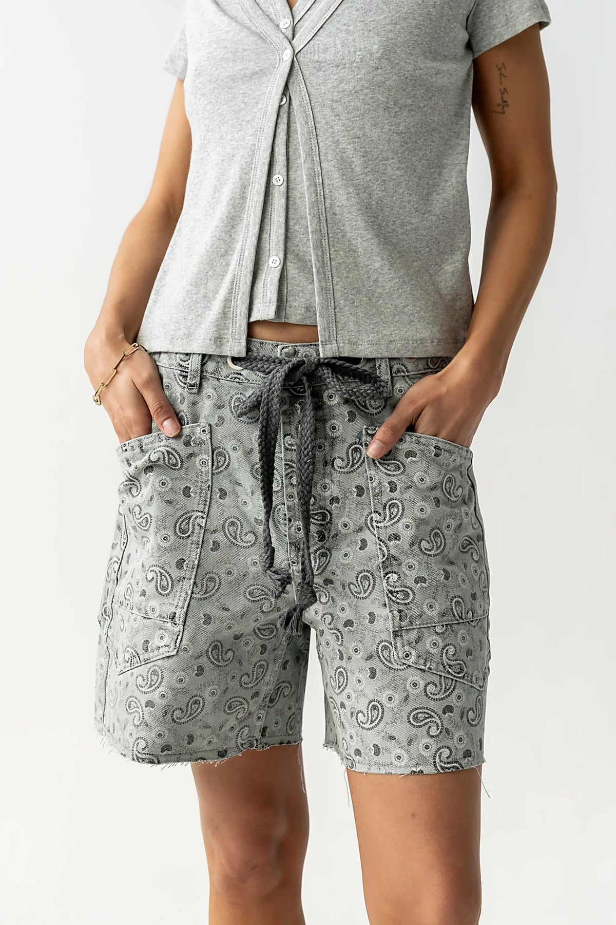Finneas Denim Shorts in Grey Paisley