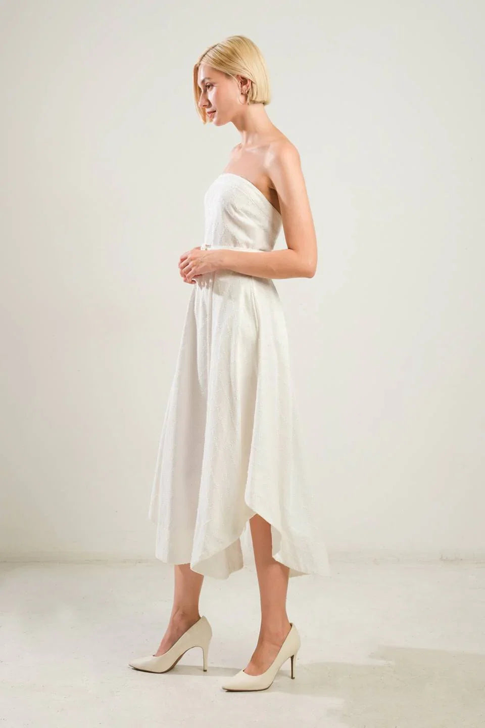 LIFES COMPASS WHITE STRAPLESS MIDI DRESS