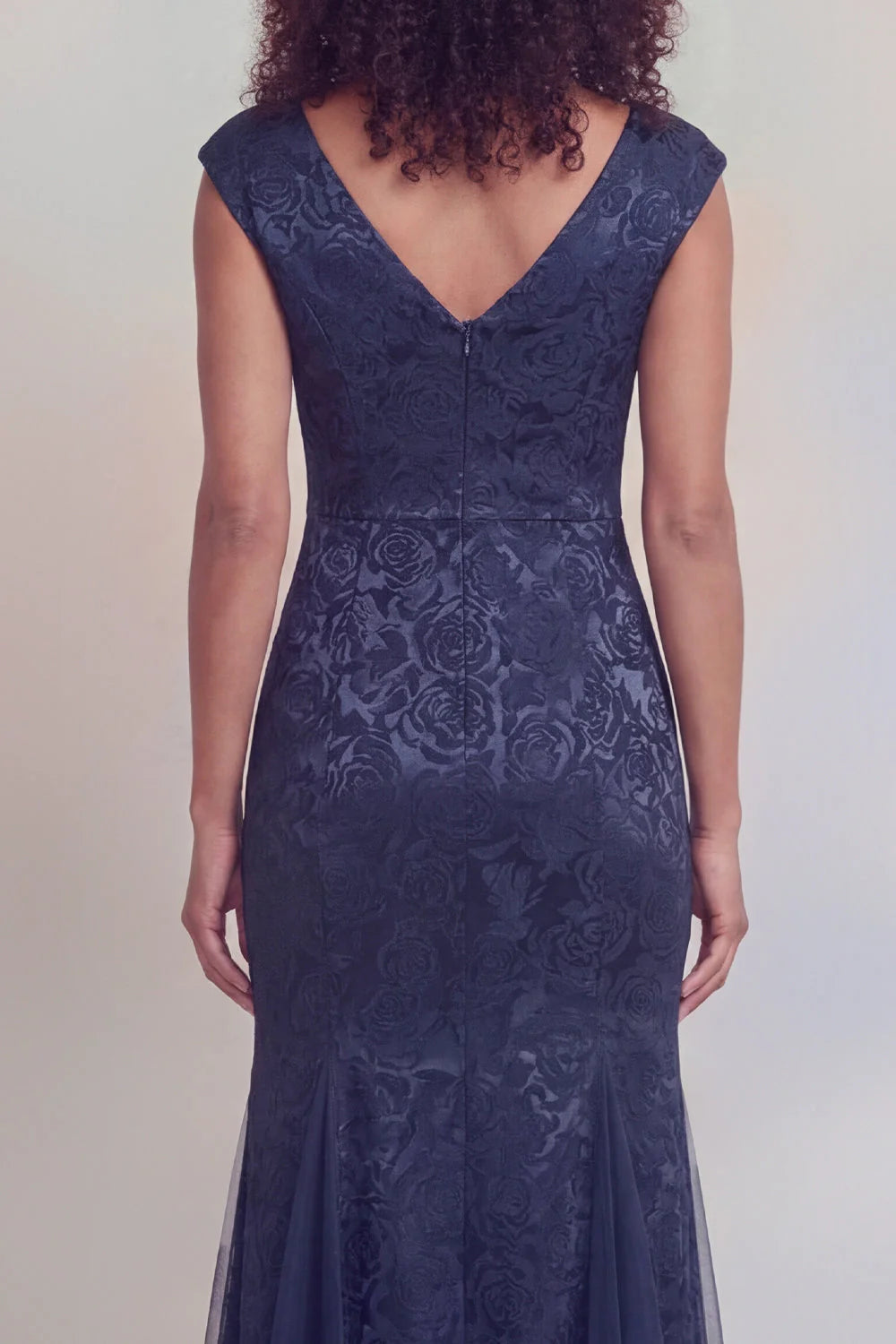 Sage Green Jacquard Mermaid V Neck Maxi Mother of the Bride Dress with Slit