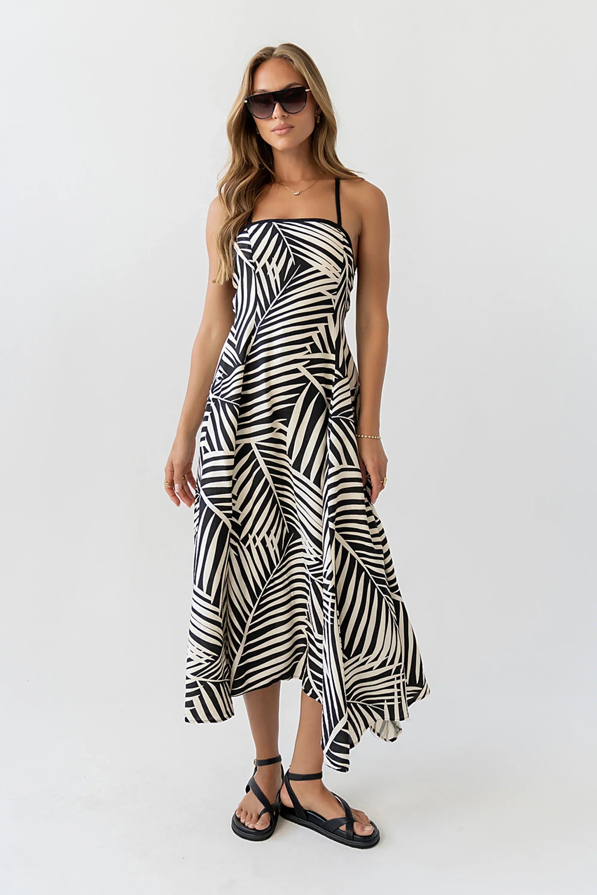 Zoelle Halter Neck Midi Dress