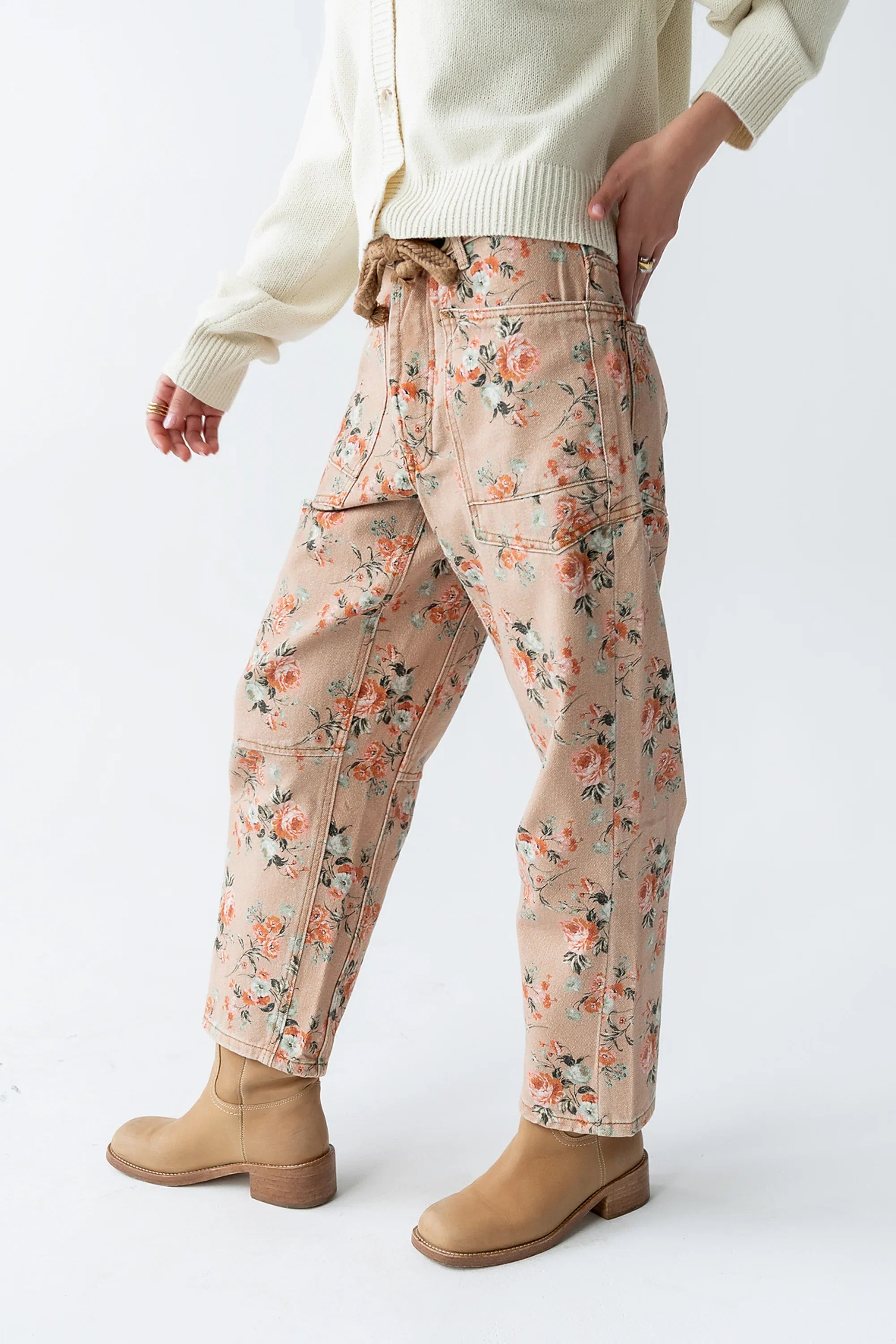 Kellie Floral Barrel Jeans in Vintage Ginger
