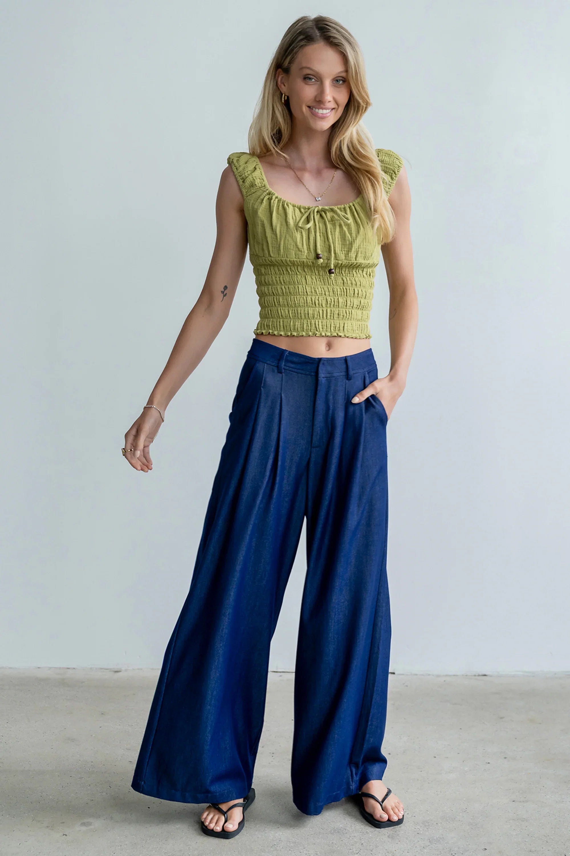 Joey Pleated Pants in Blue