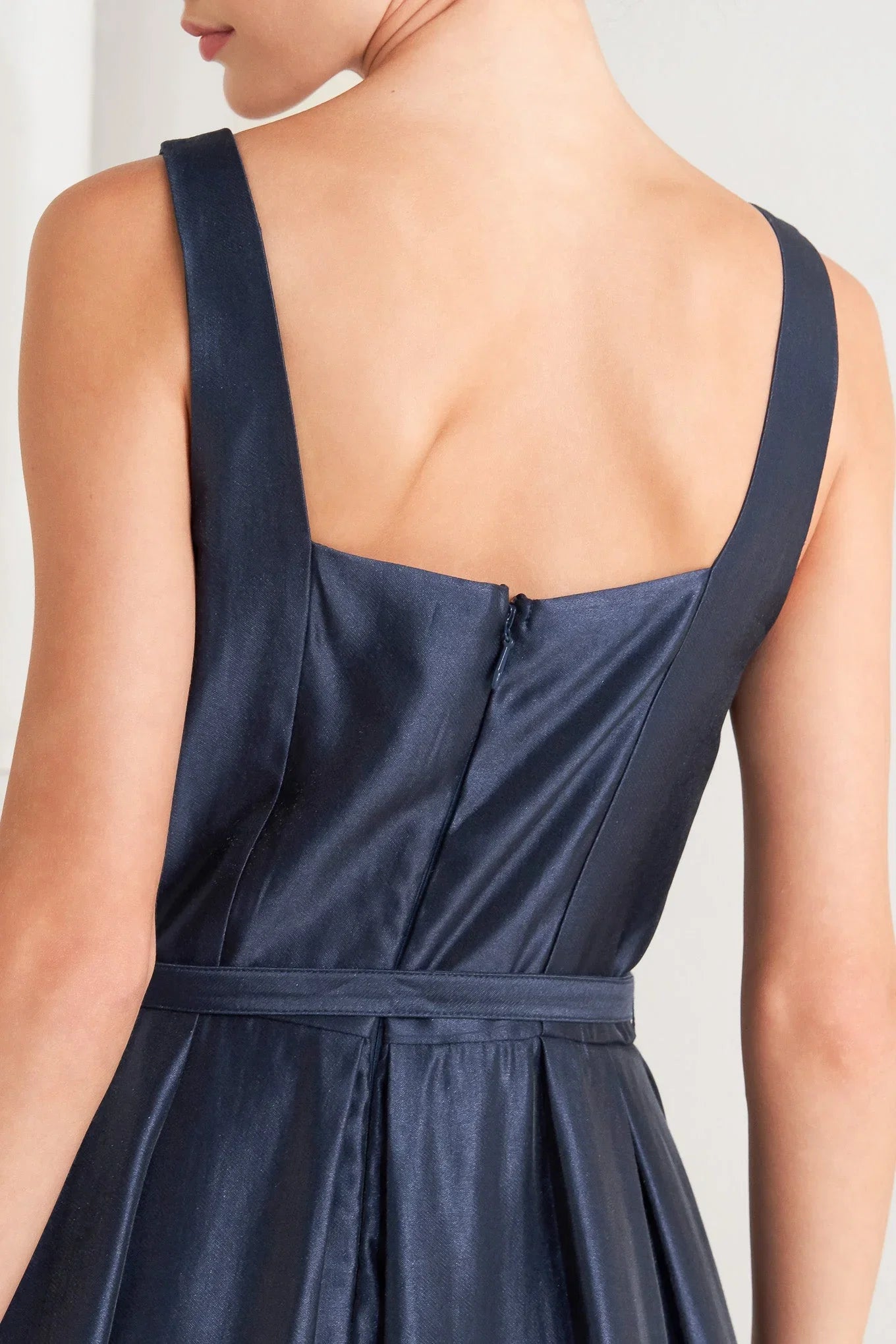 FEMME SILHOUETTE NAVY MIDI DRESS FINAL SALE