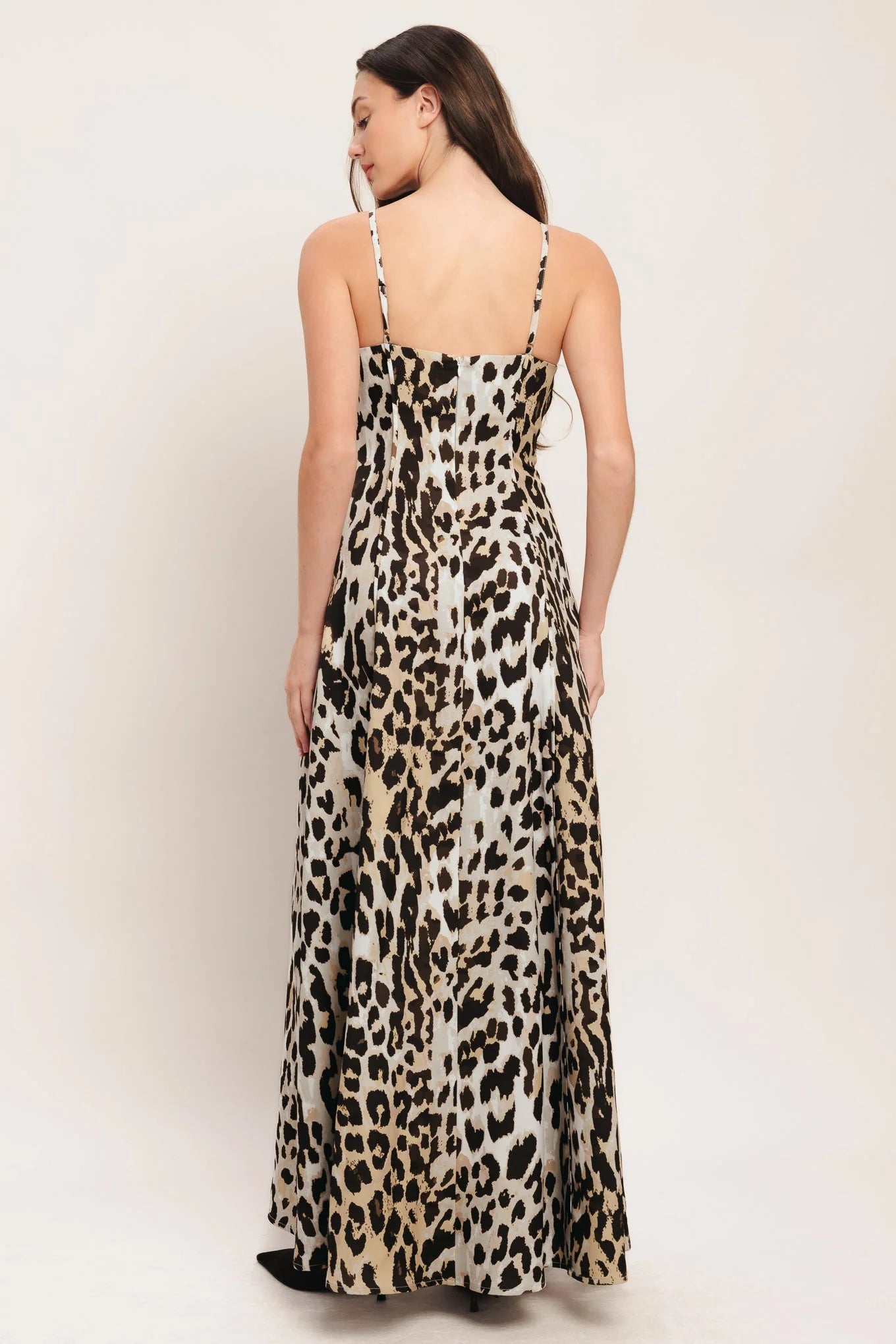 SAVAGE ELEGANCE ANIMAL PRINT MAXI DRESS