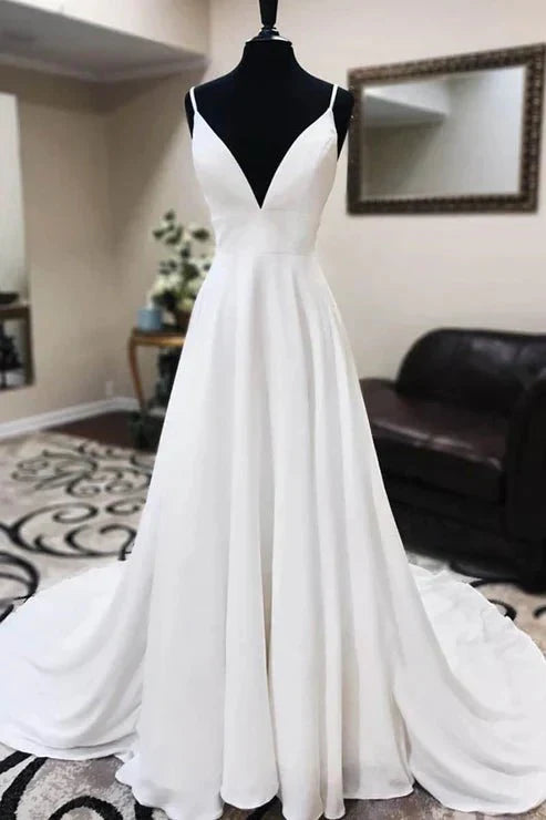 A line Spaghetti Straps Lace Appliques Simple Wedding Dress