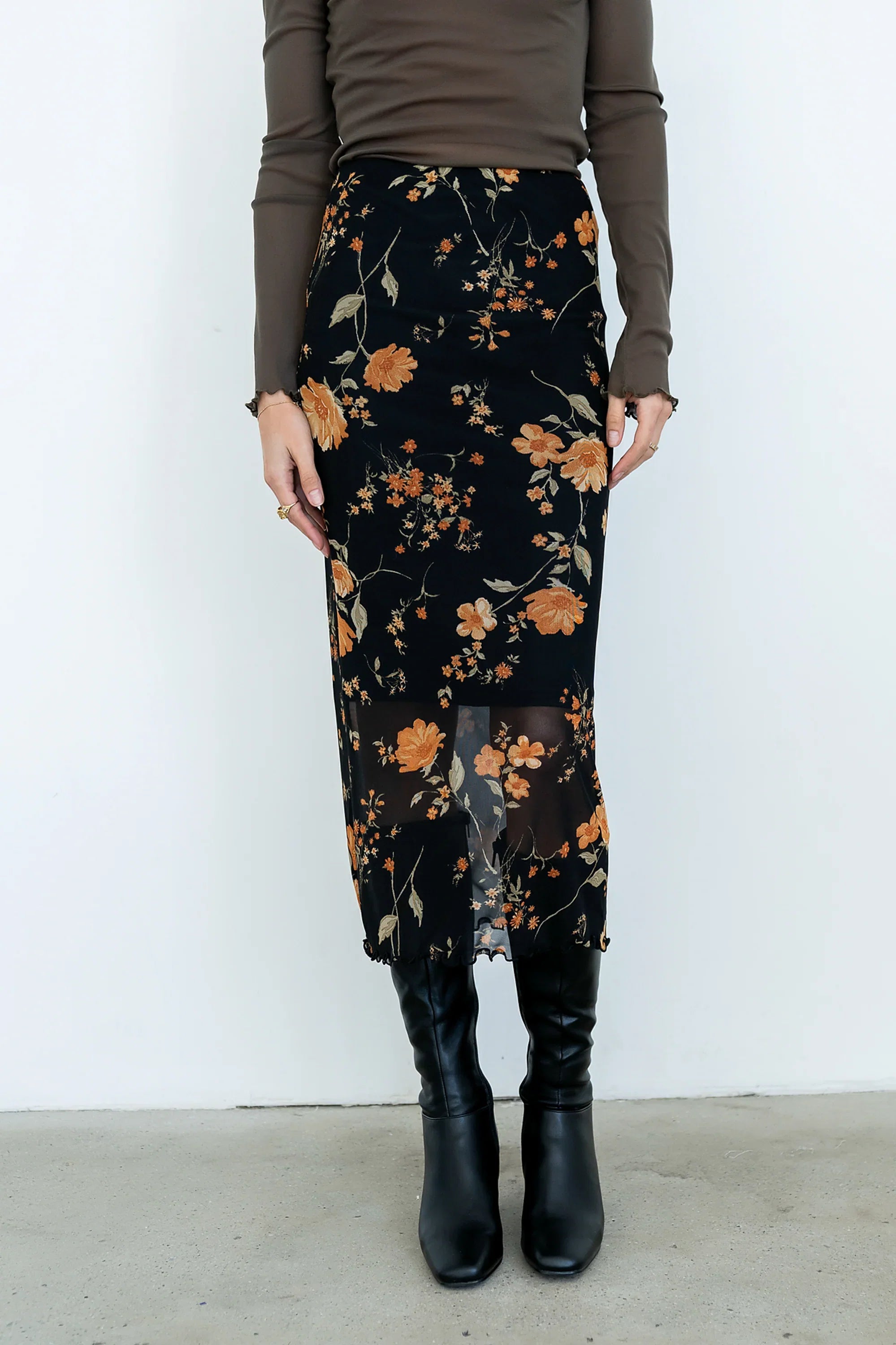 Carly Mesh Midi Skirt in Black