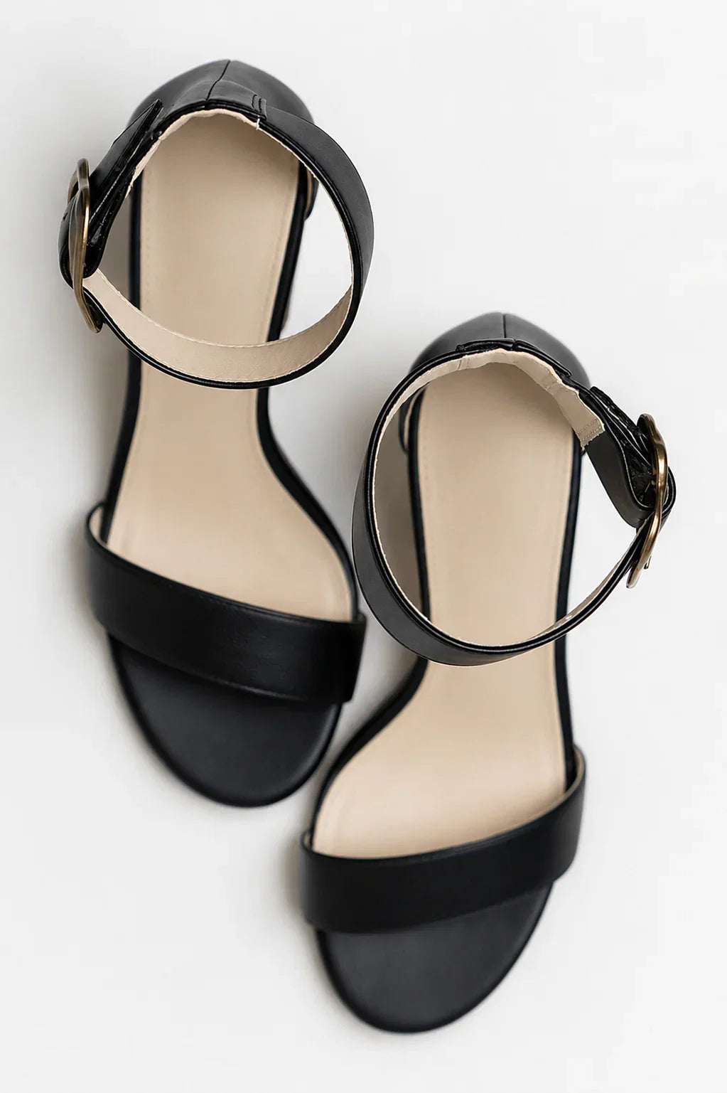 Eliya Block Heel in Black
