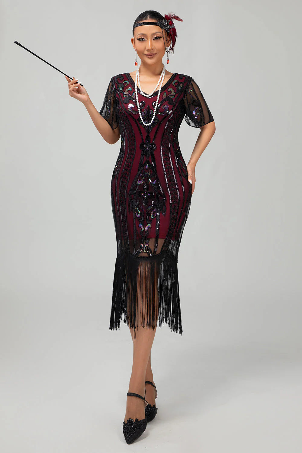 Sparkly Flapper Black Golden Sequin Bodycon Fringed 1920s Dress