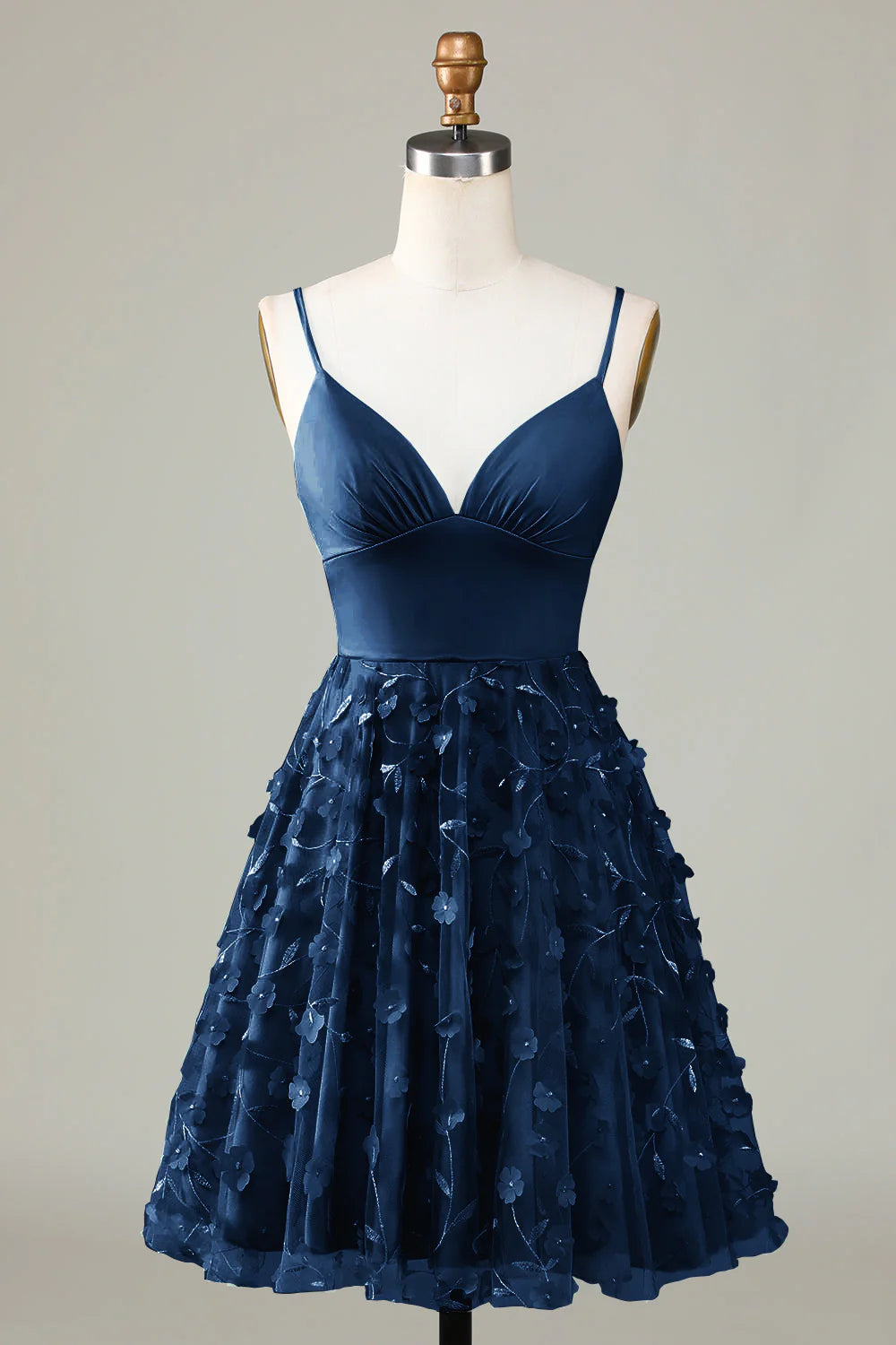 A Line Spaghetti Straps Short Homecoming Dress With Appliques