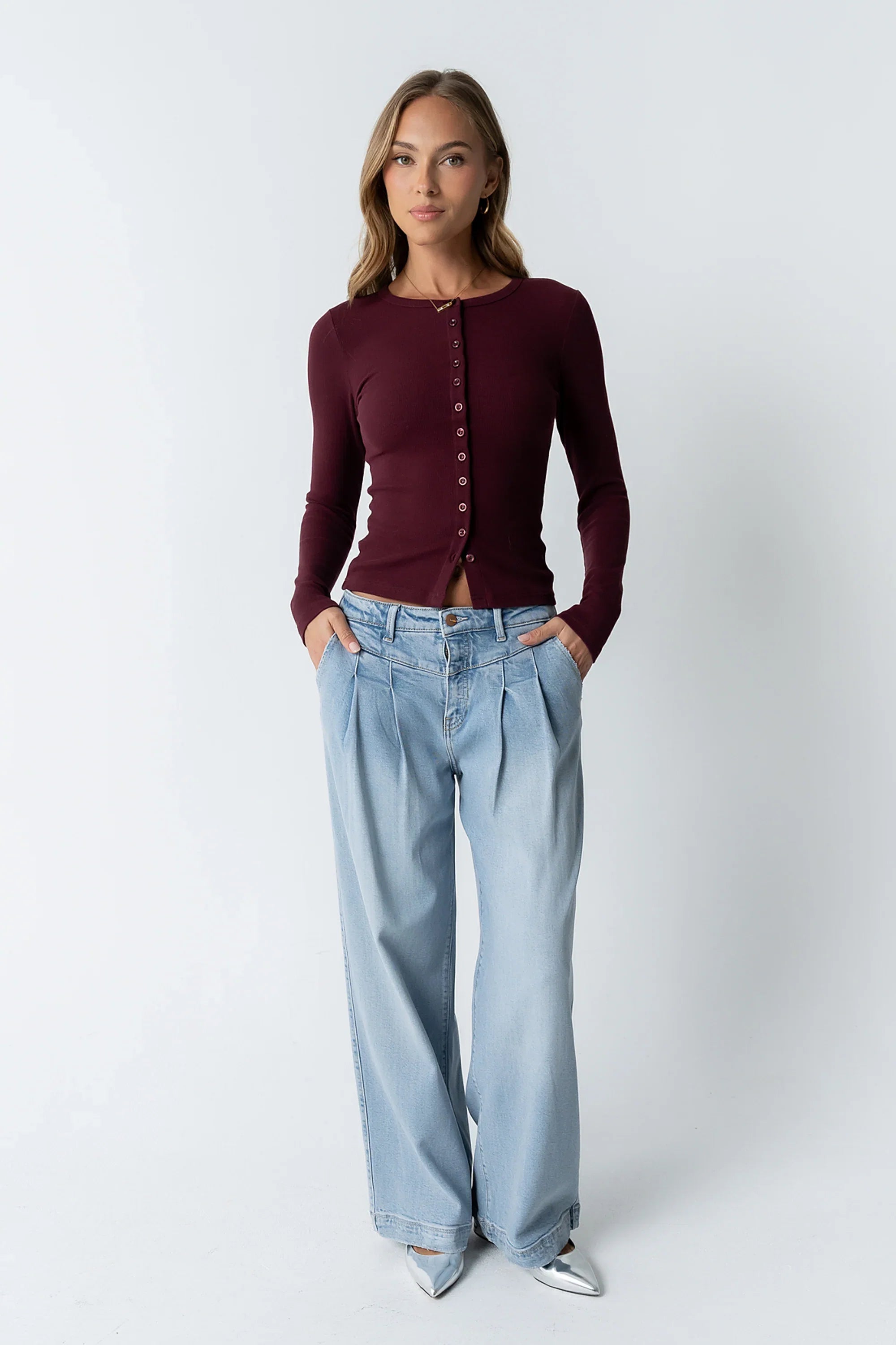 Stella Pleated Baggy Jeans