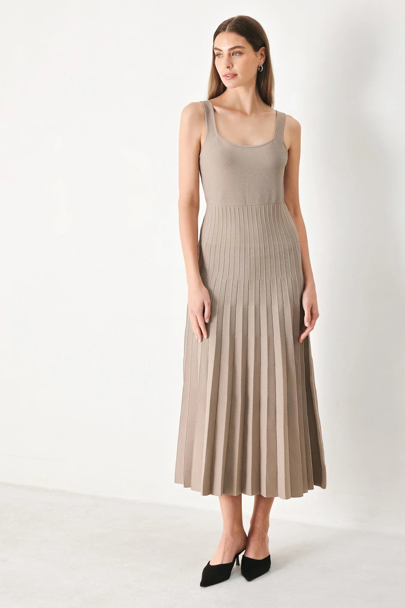 SWEATER KNIT MIDI DRESS WITH PLEATED SKIRT