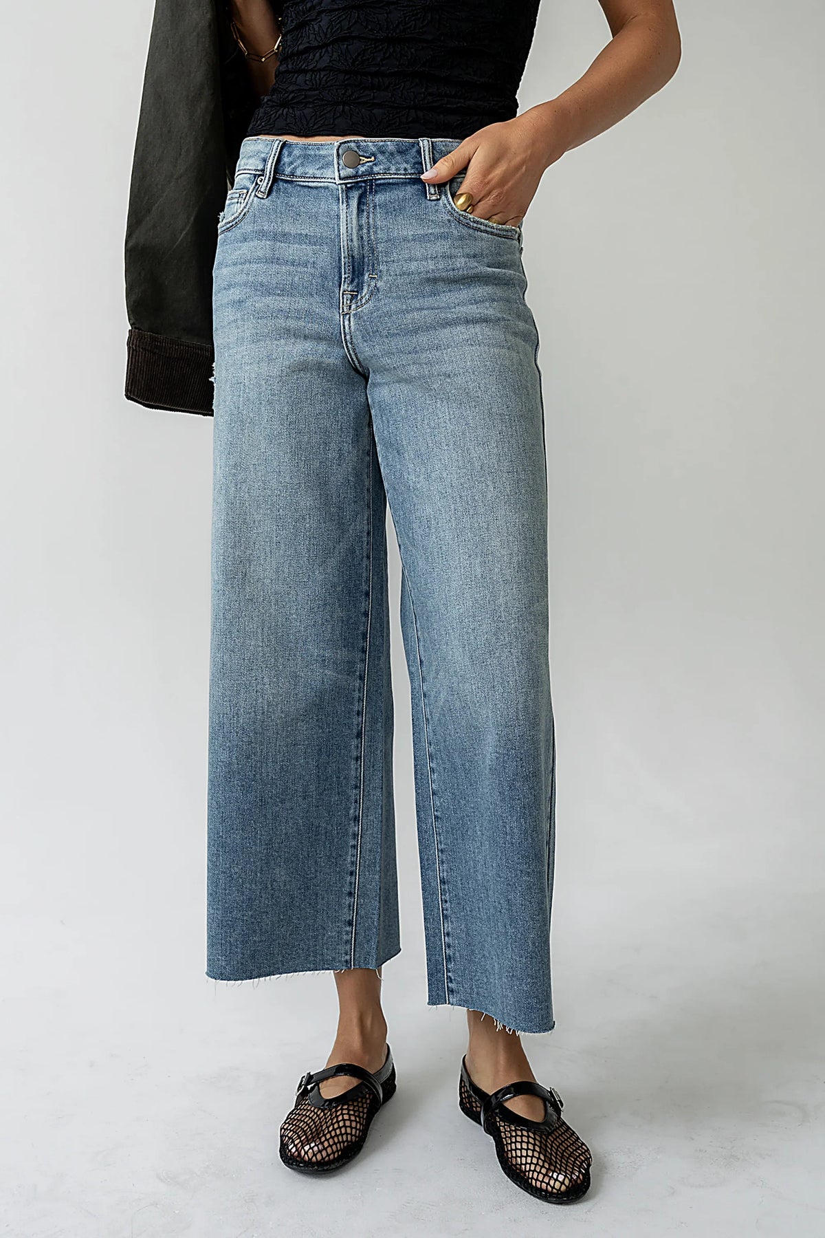 Colette Wide Leg Jeans in Vintage Medium Wash