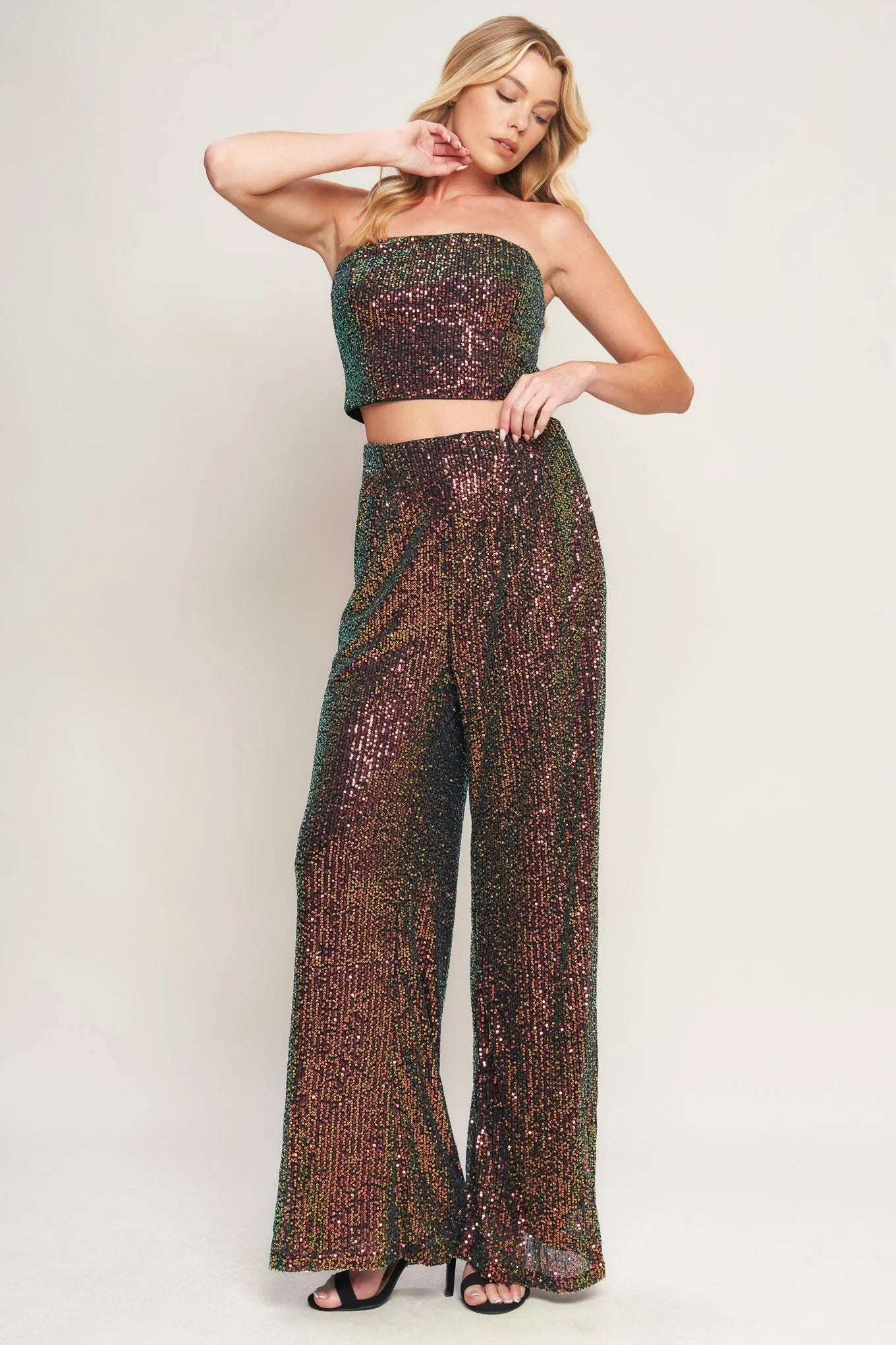 CHARMING COMPOSURE SEQUIN CROP TOP PANT SET