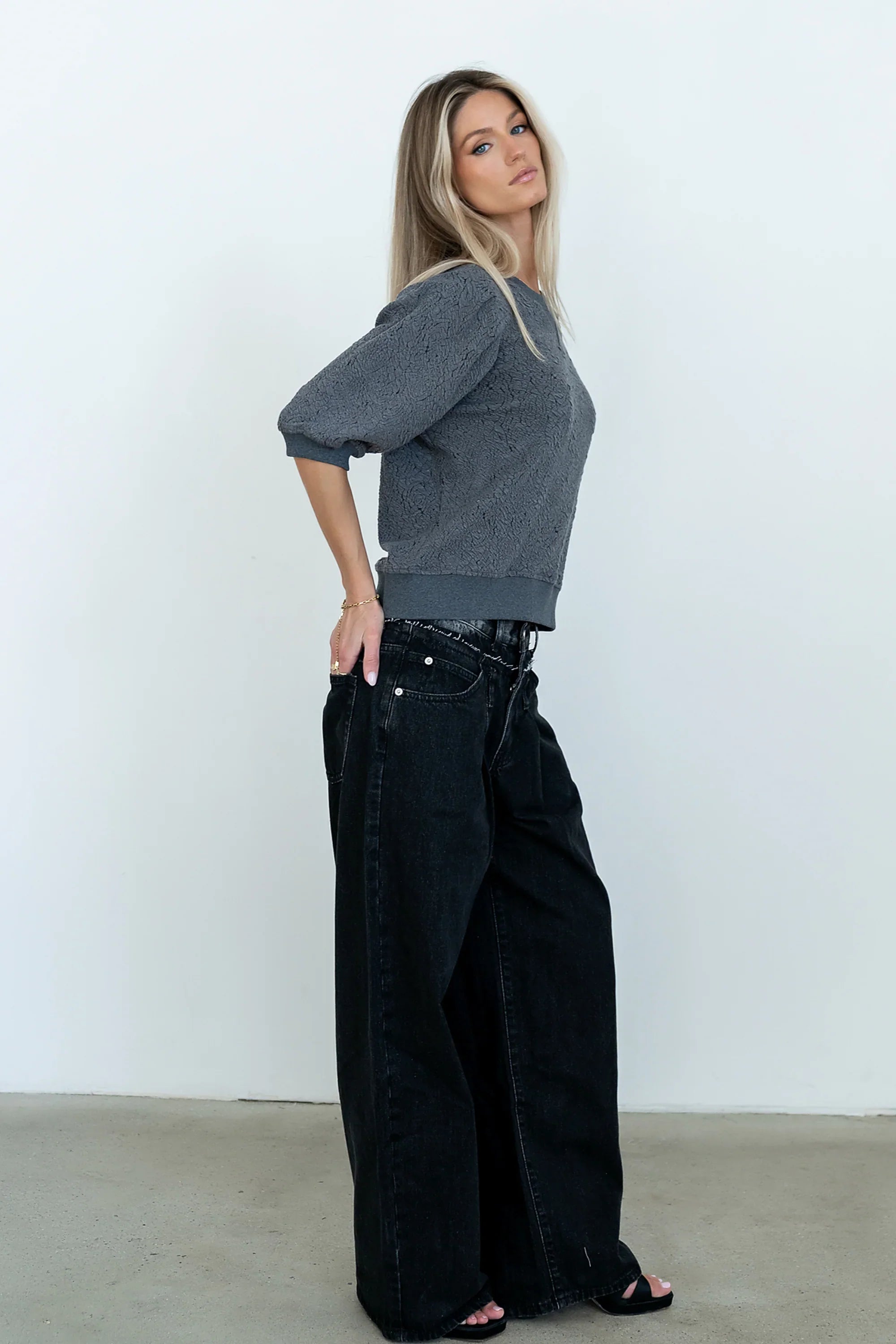 Marrel Textured Top in Charcoal FINAL SALE