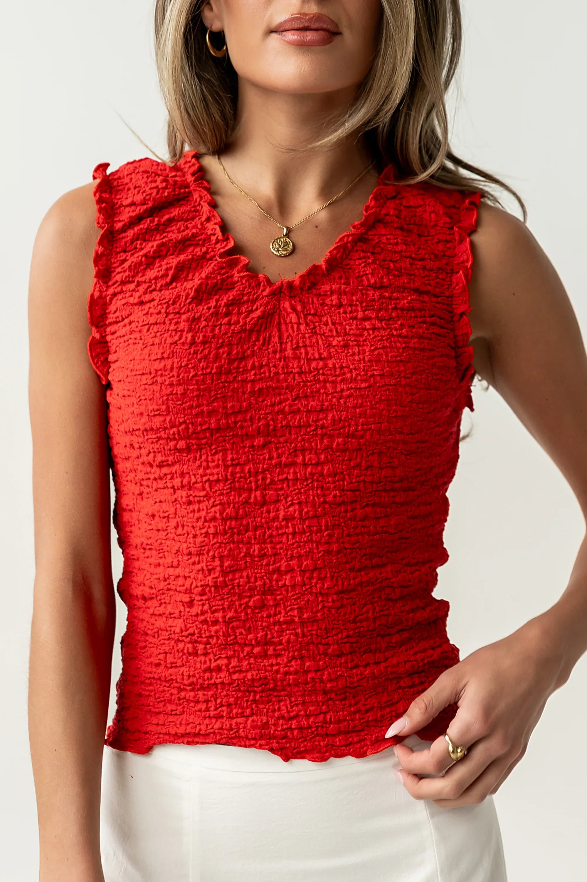 Jordana Textured Tank in Red