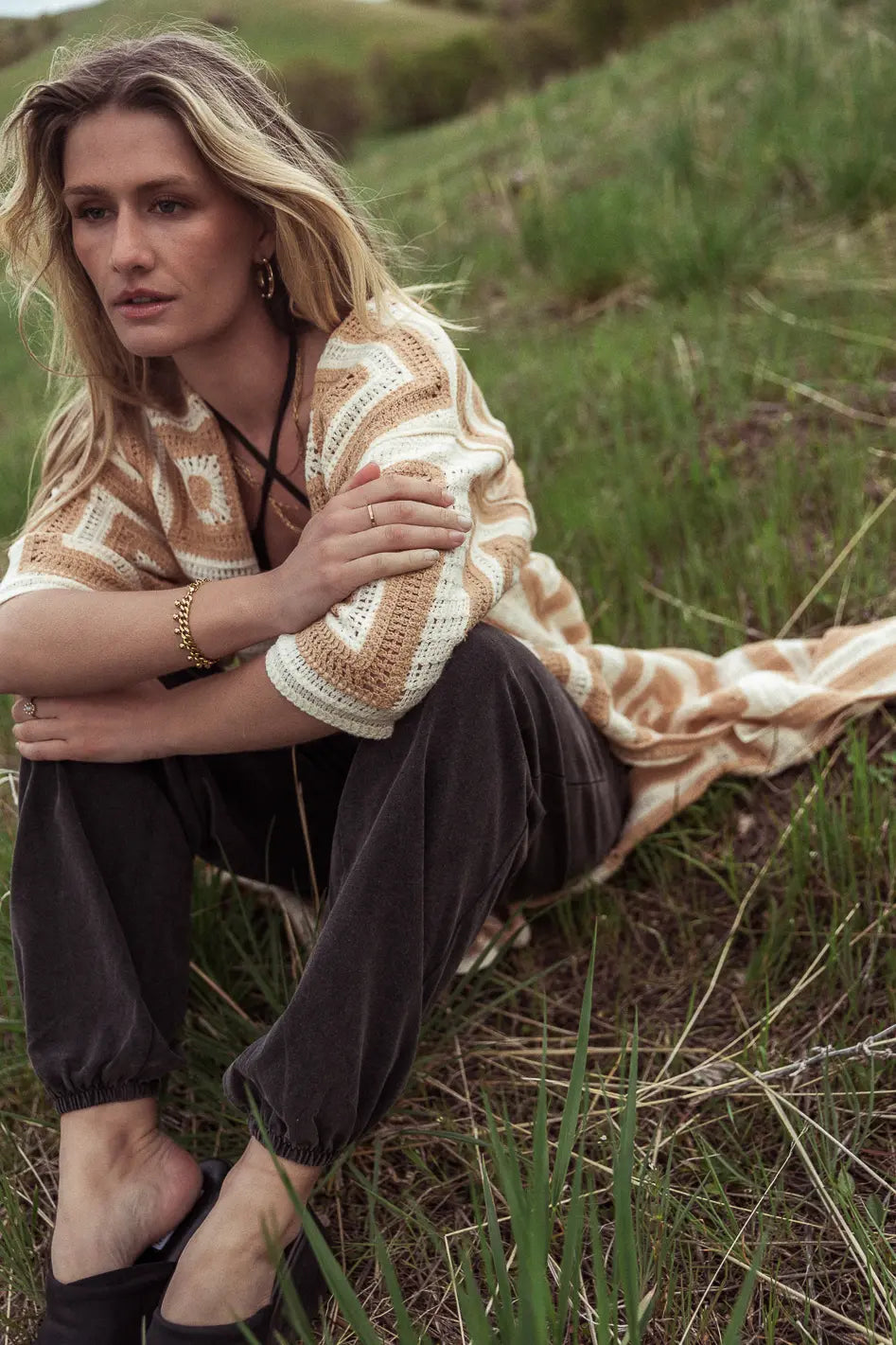 Regio Geometric Kimono in Beige FINAL SALE