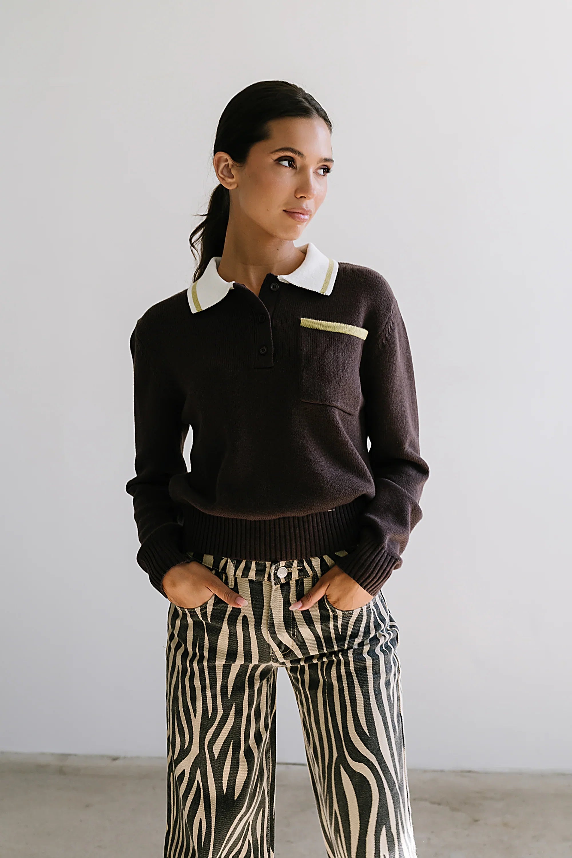 Justine Collared Sweater in Brown