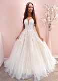 Classic Sweetheart A line Sleeveless Appliqued Tulle Wedding Dress