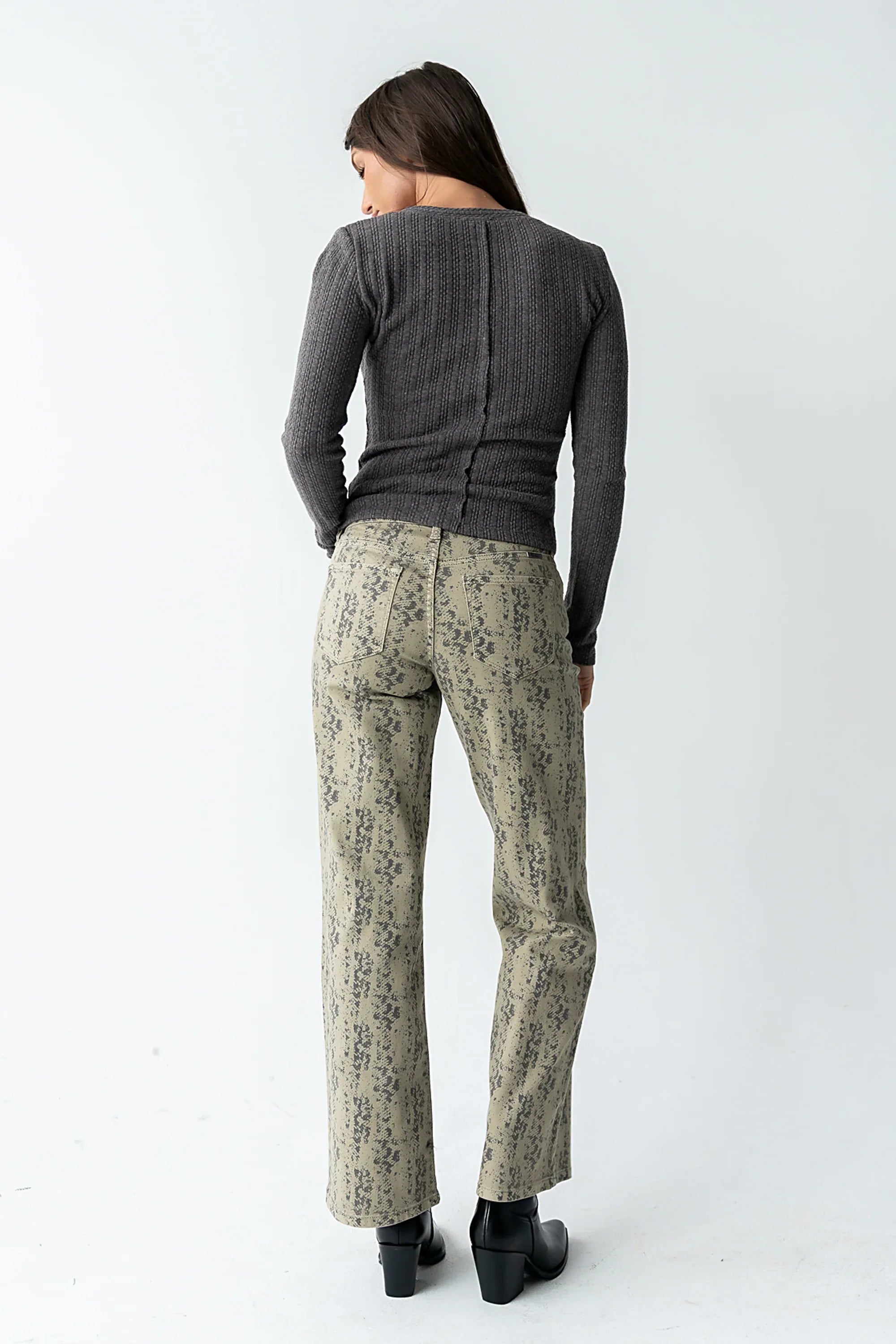 Mckayla Textured Top in Charcoal