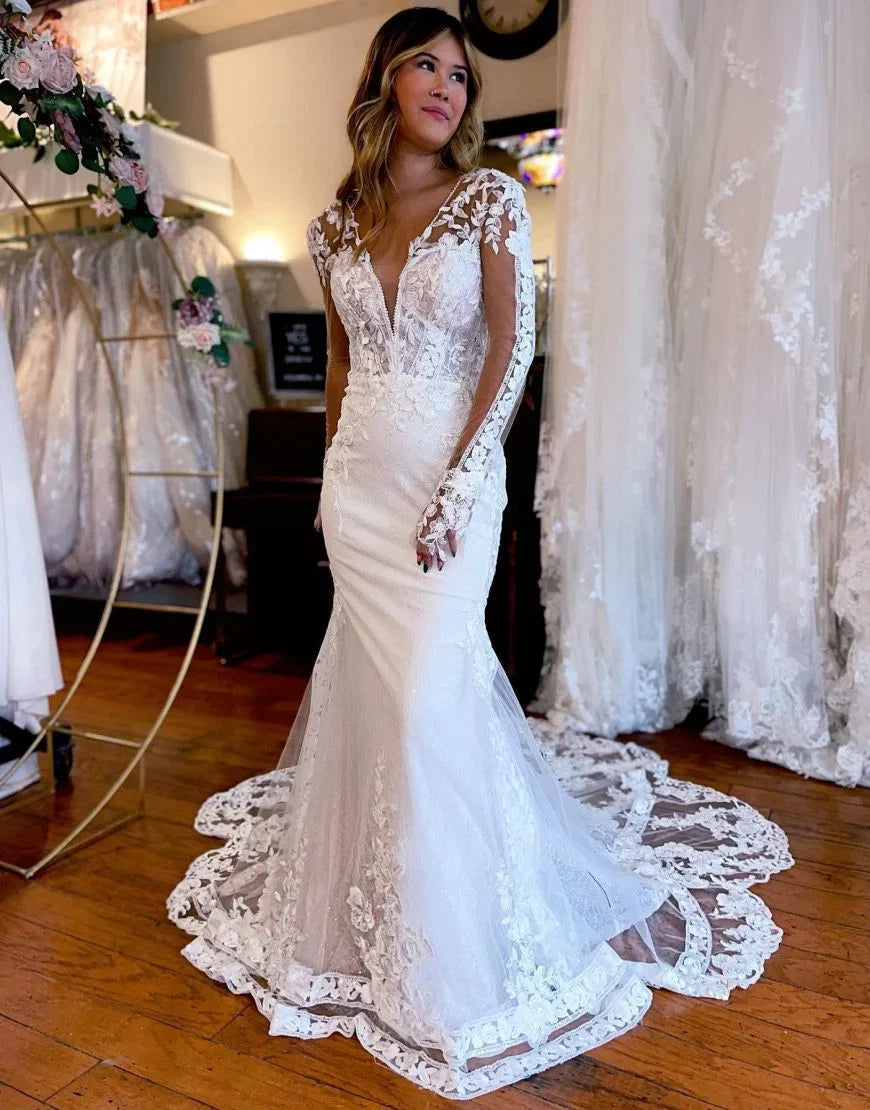 Mermaid V Neck Long Sleeves Wedding Dress With Appliques