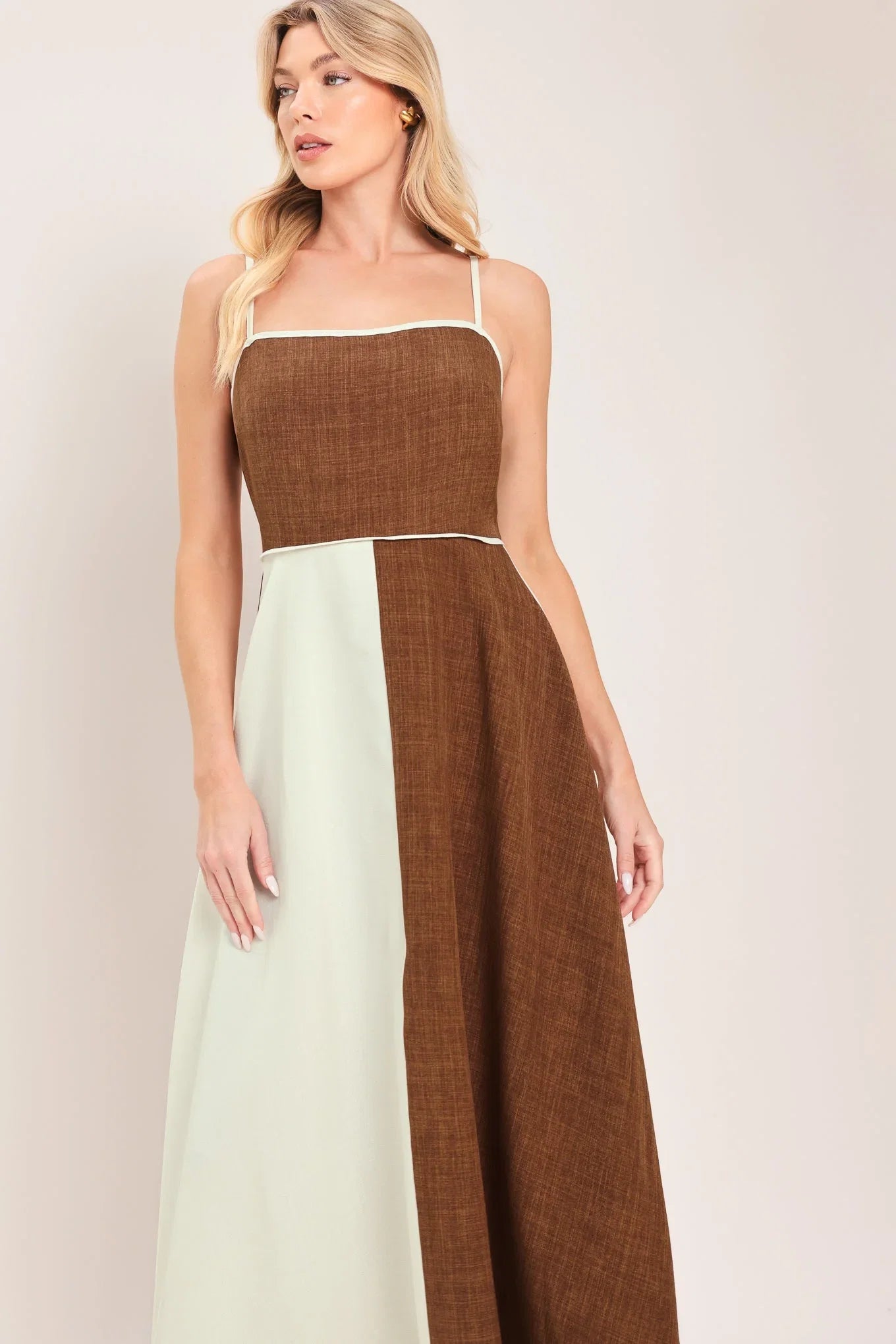 SIENNA FORM COLOR BLOCK MIDI DRESS