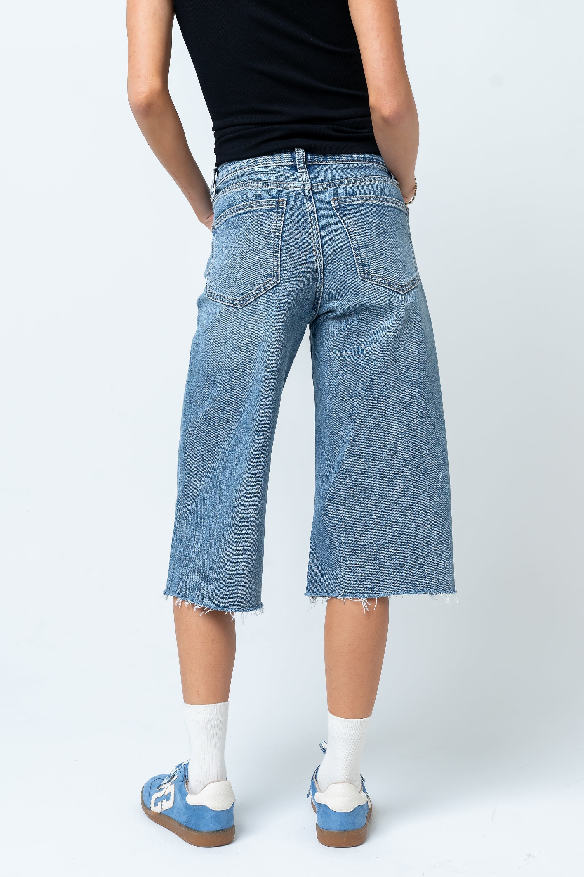 Mina Capri Pants