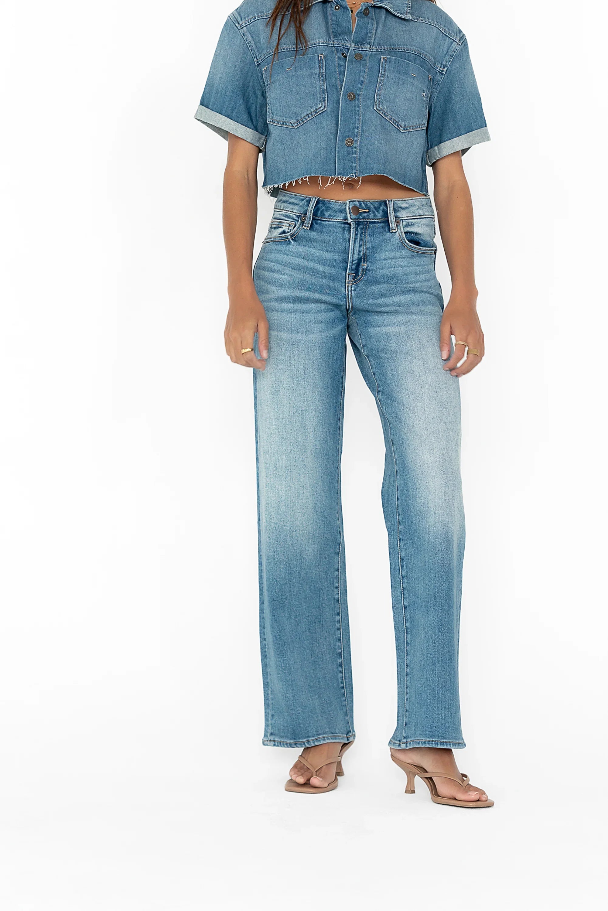 Sloane Wide Leg Jeans in Medium Wash