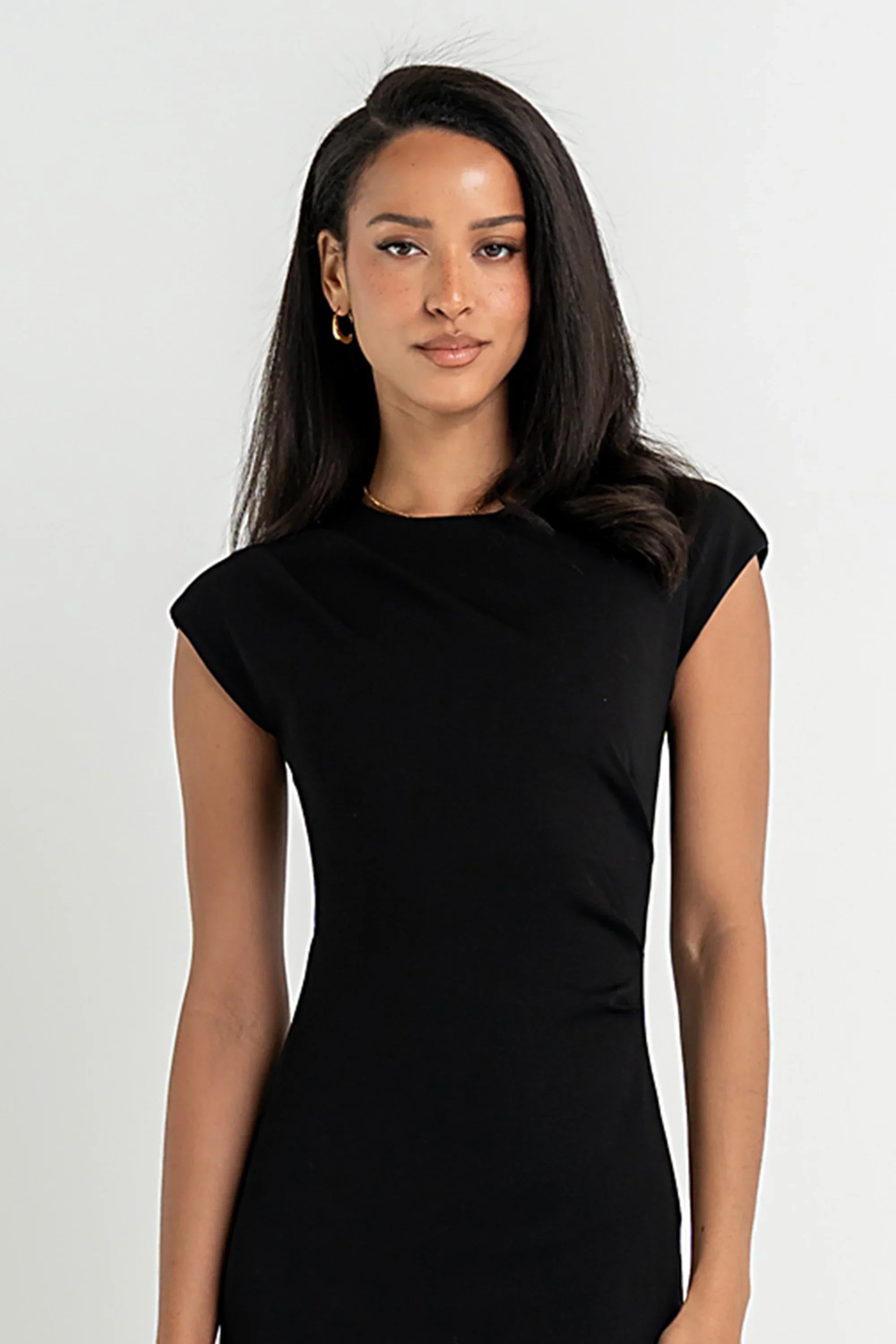 Ivy Fitted Midi Dress in Black