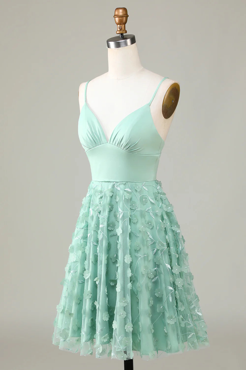 A Line Spaghetti Straps Short Homecoming Dress With Appliques