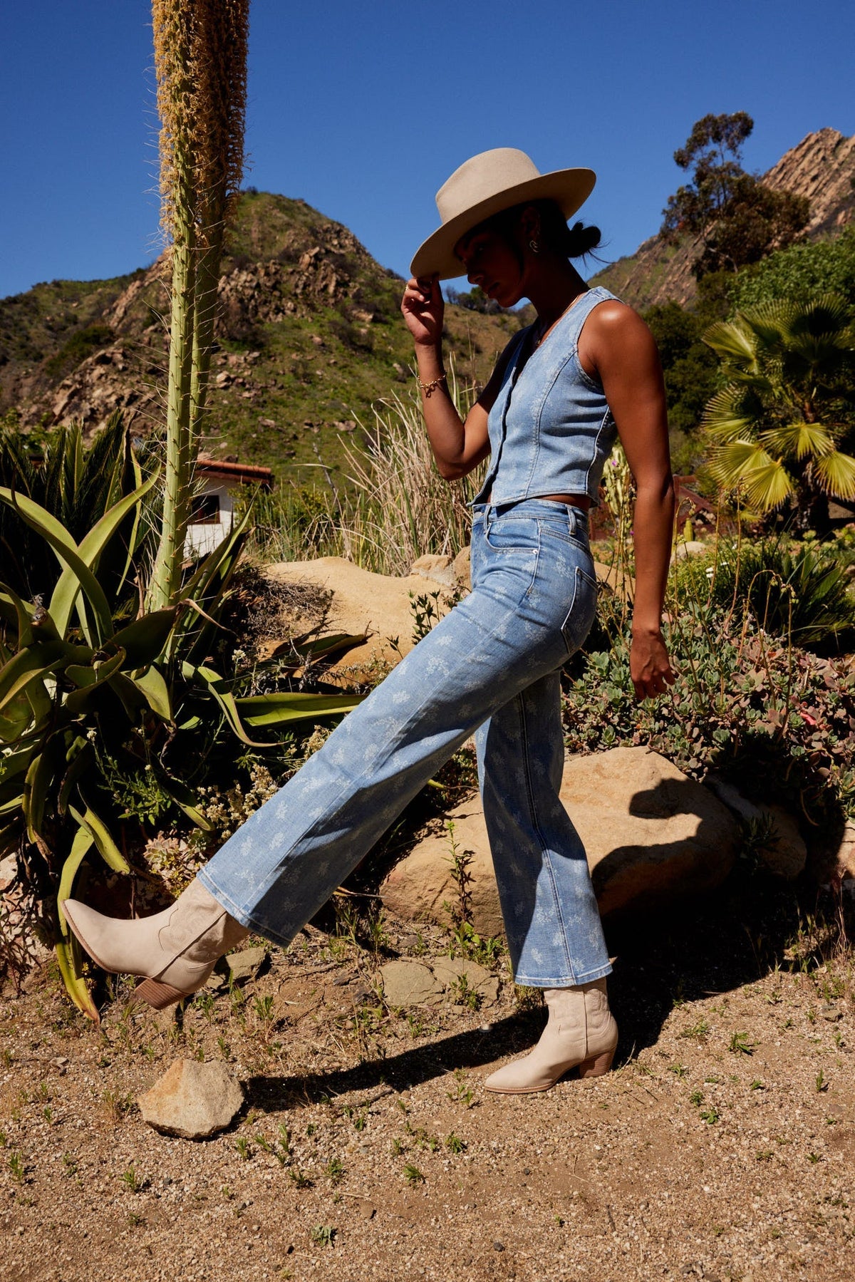 Shea Floral Straight Leg Jeans in Light Wash FINAL SALE