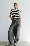 Kamryn Tapered Baggy Jeans in Grey