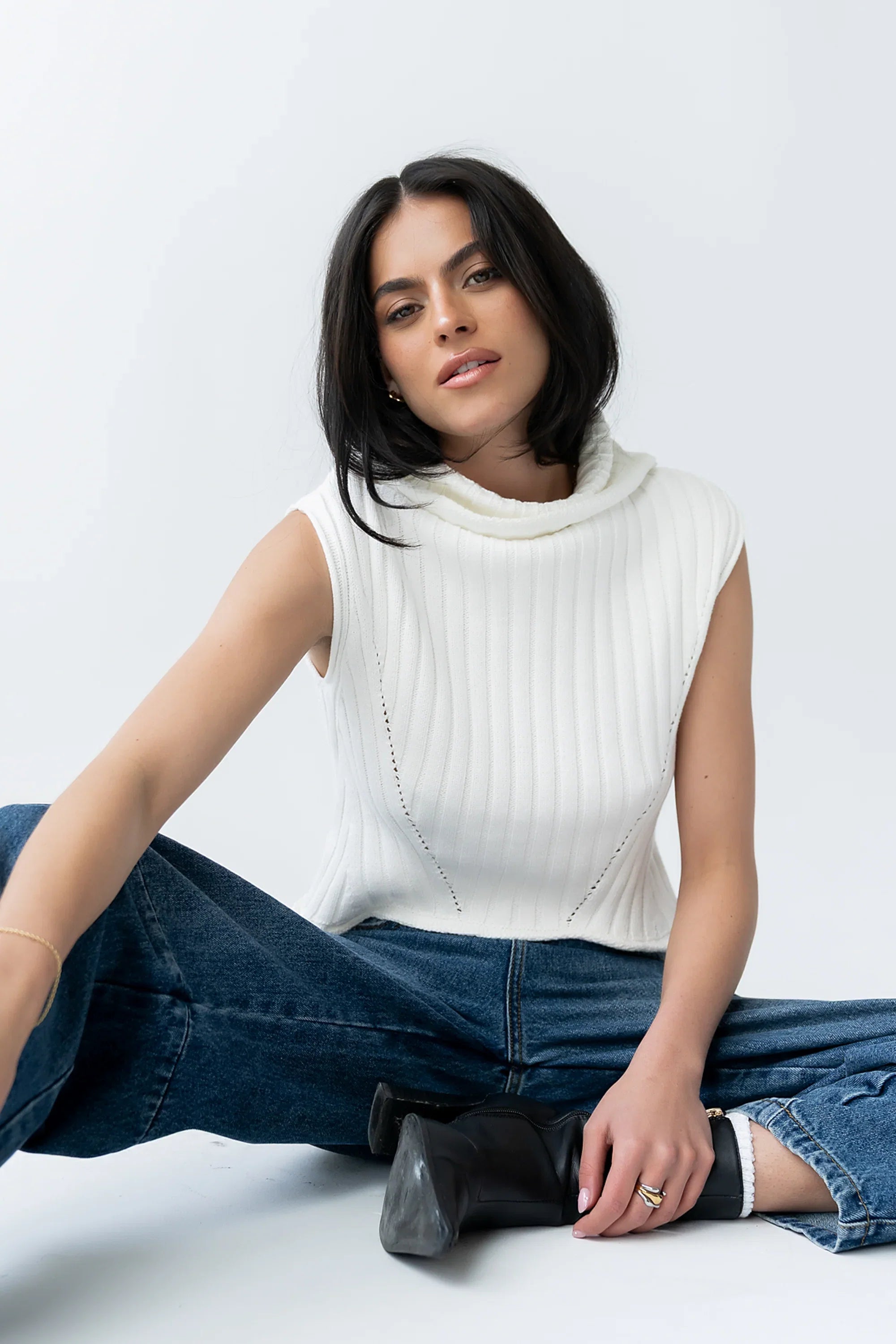 Timothy Sleeveless Sweater in Ivory