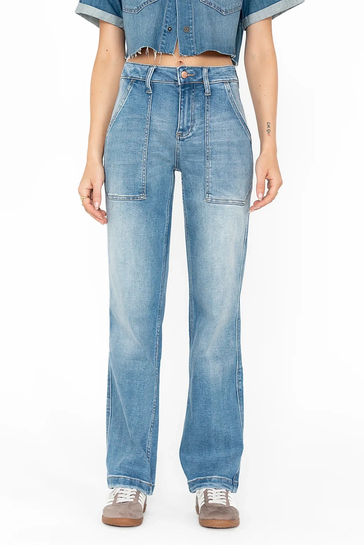 Ariya Straight Leg Jeans