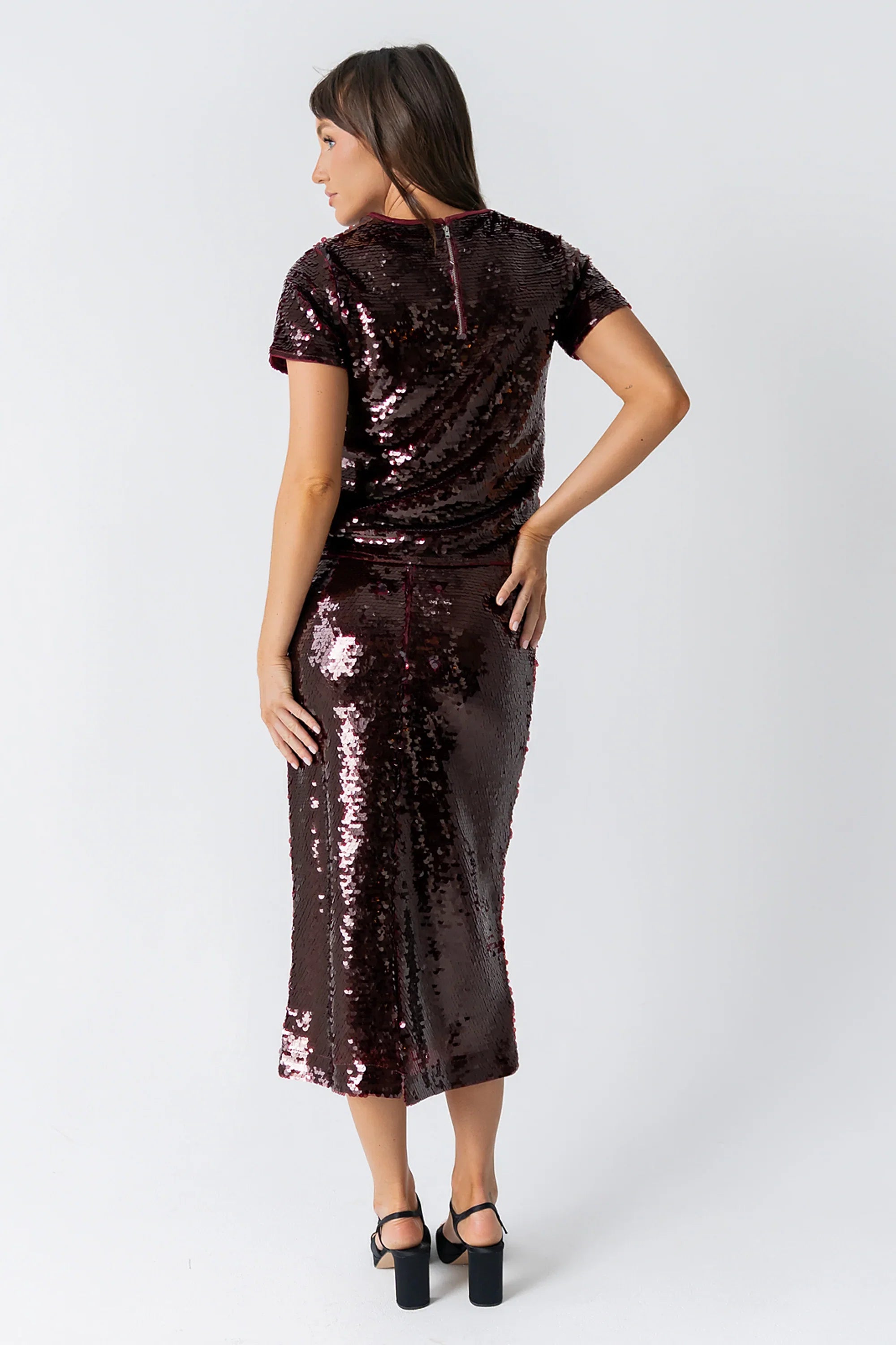 Presley Sequin Midi Skirt in Burgundy