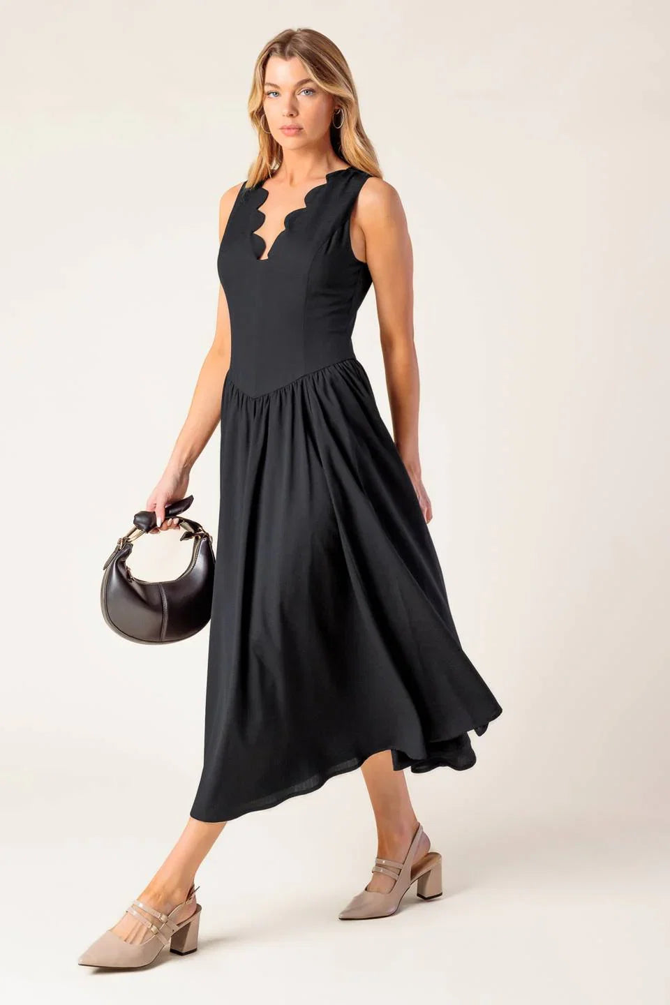 FOR THE RECORD SCALLOP V MIDI DRESS BLACK