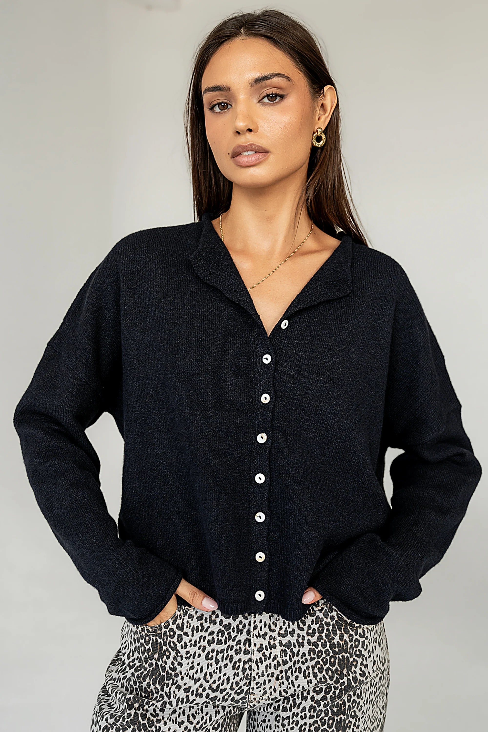 Maci Cardigan in Navy