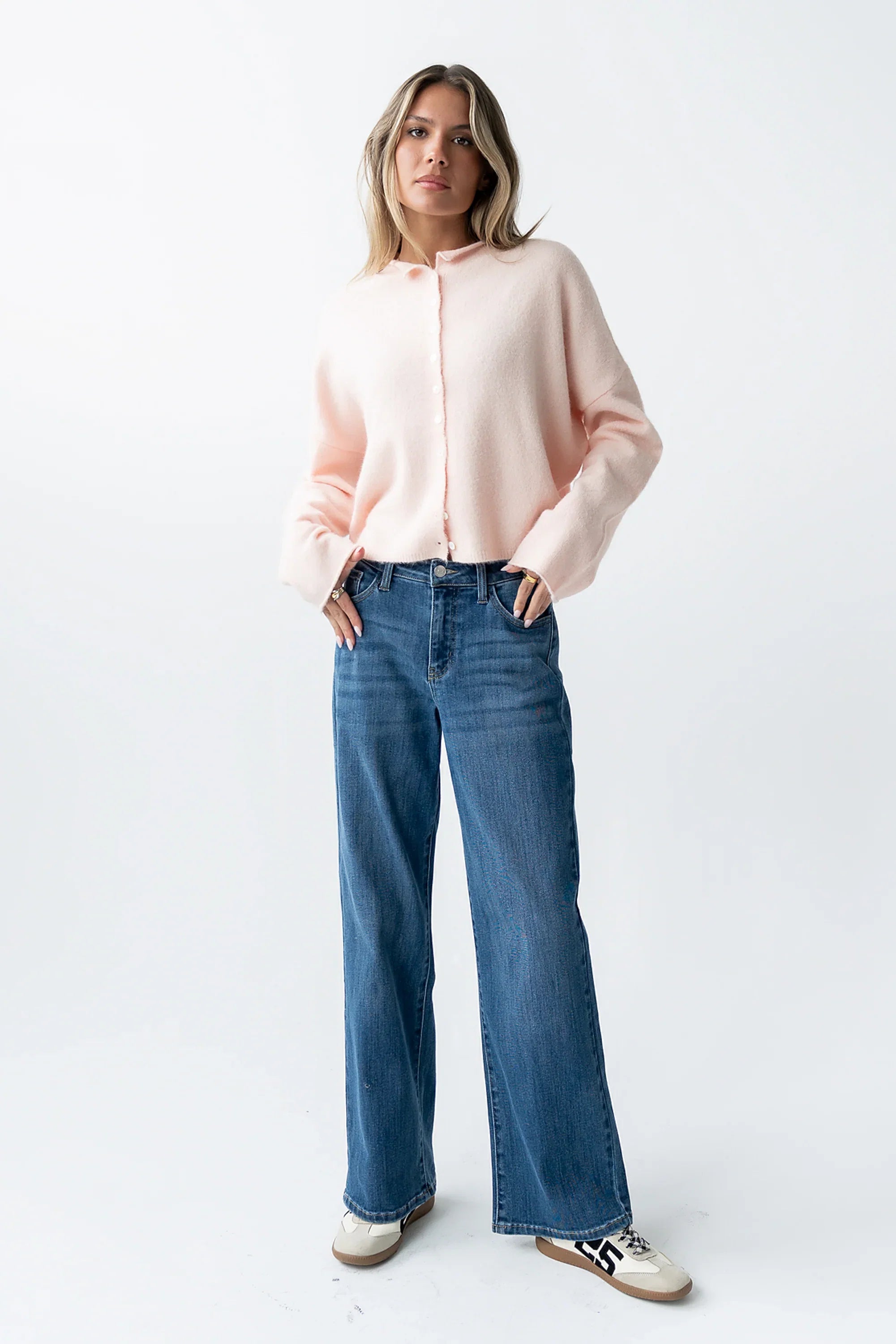 Maci Cardigan in Pink