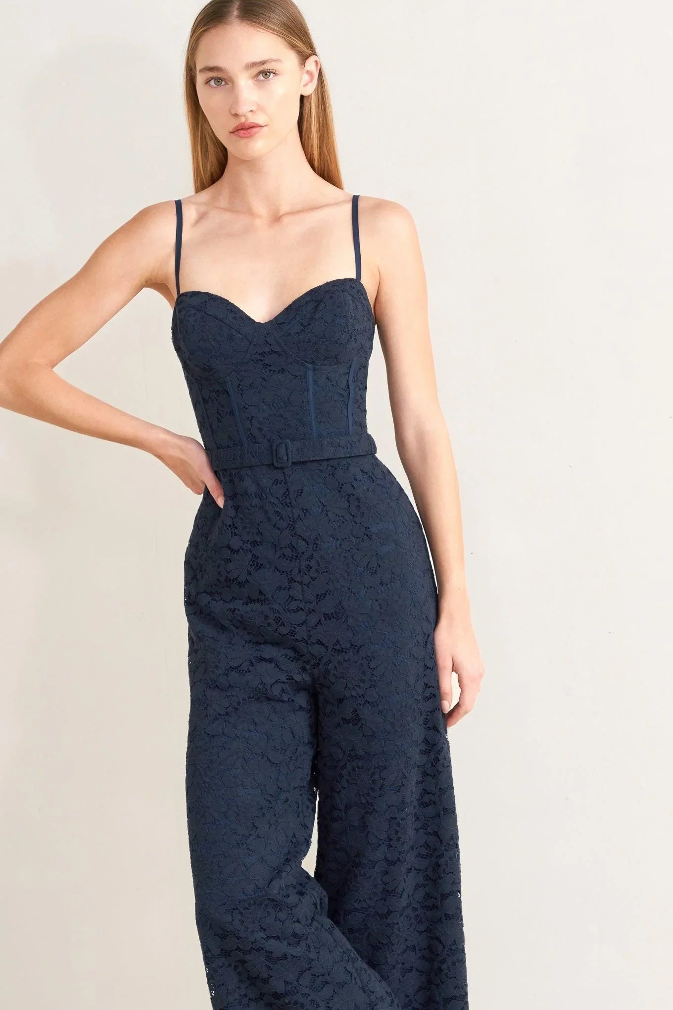 EVENING MUSE NAVY LACE JUMPSUIT