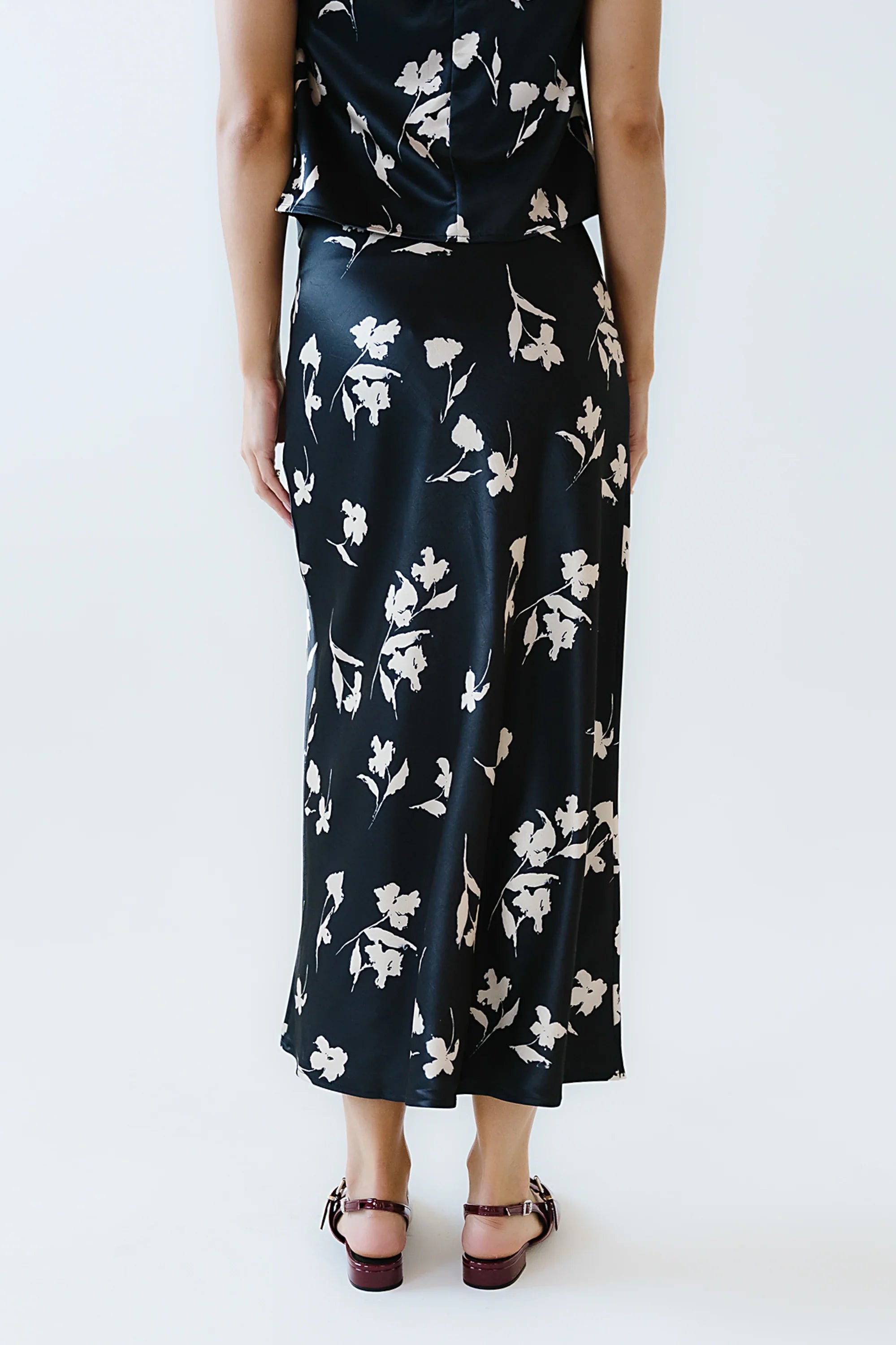 Carsyn Floral Maxi Skirt in Black