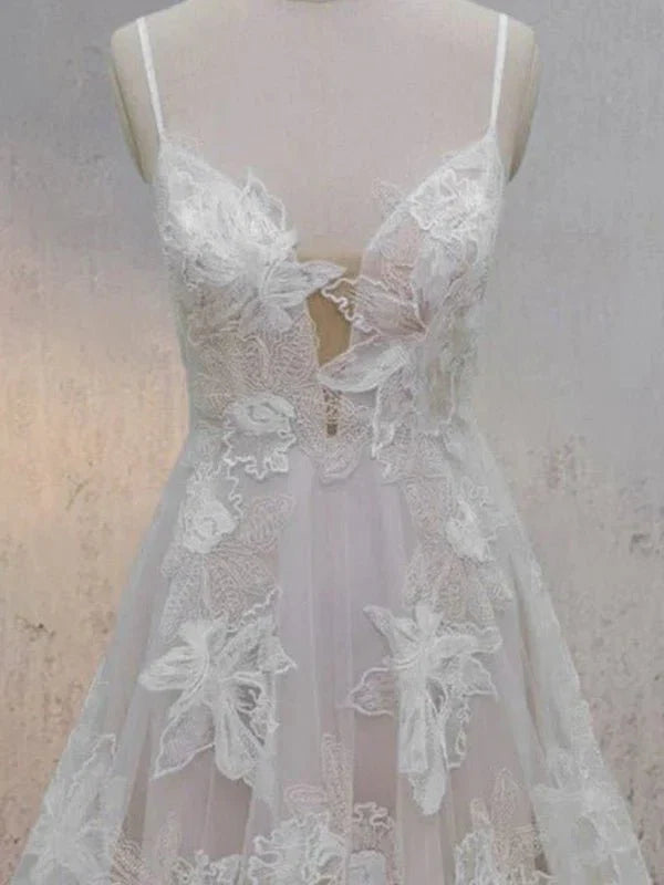 Boho White A Line Lace Appliques Wedding Dress