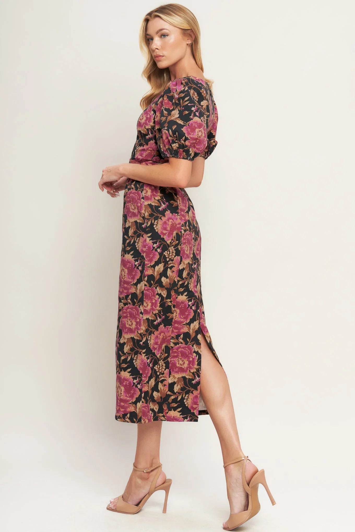 ROSE PUFF SLEEVE FITTED MIDI DRESS