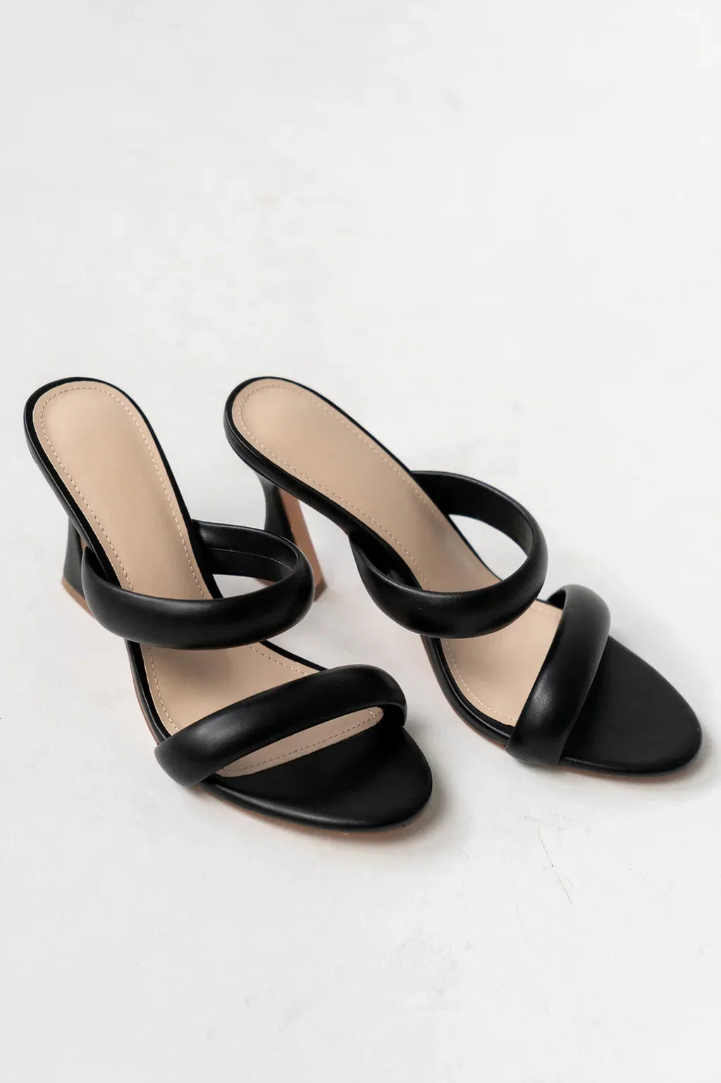 Marco Strappy Heel in Black