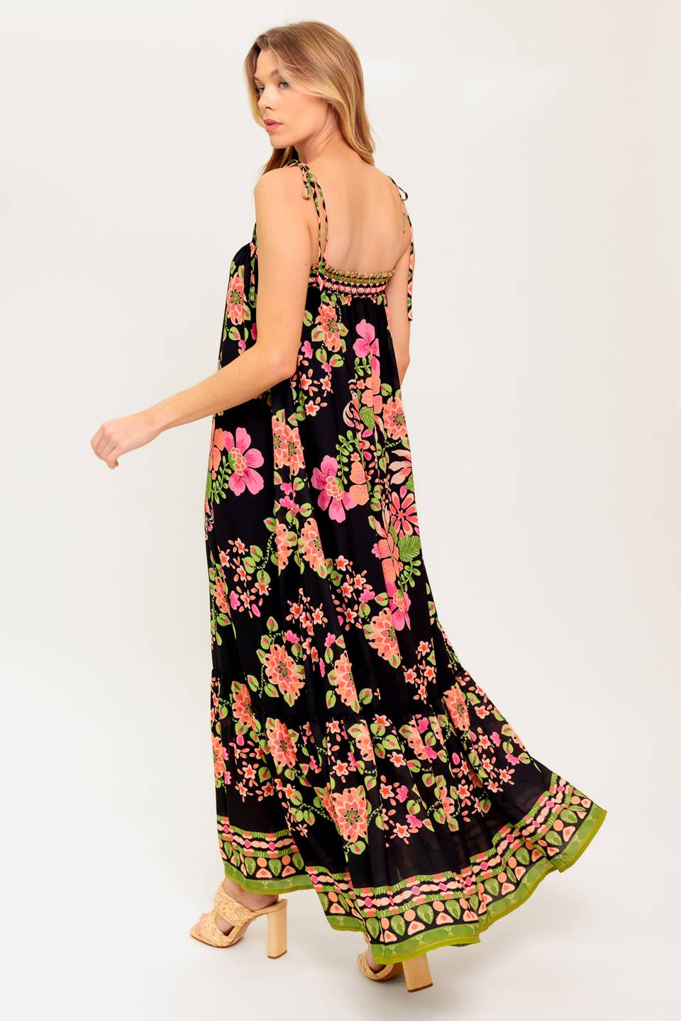 SUMMER GLOW FLORAL MAXI DRESS BLACK