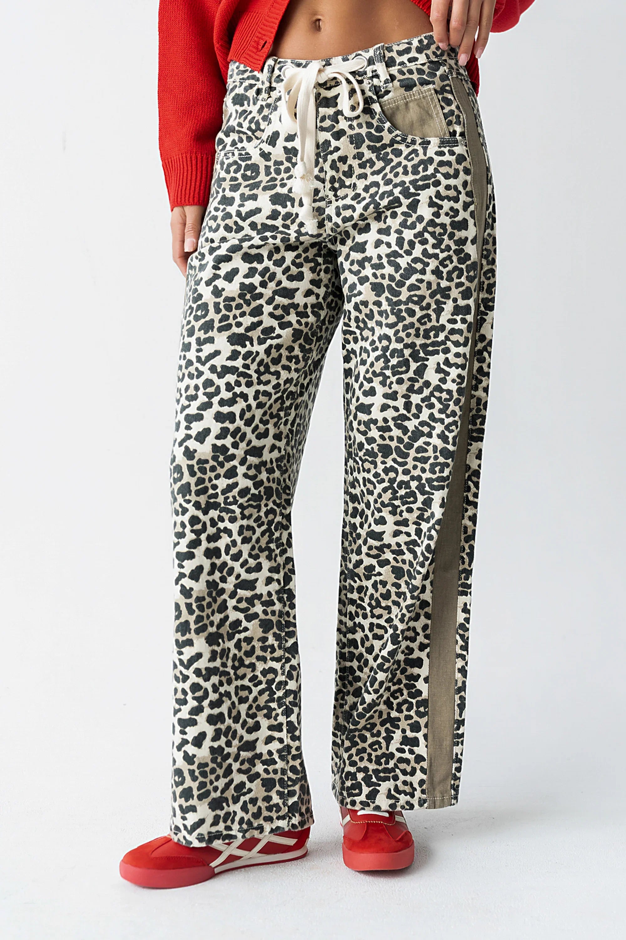 Mellanie Two Toned Baggy Jeans in Leopard