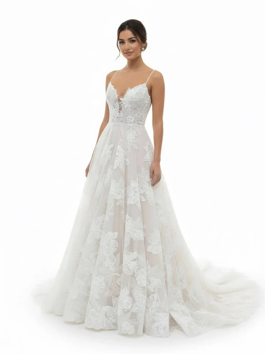 Boho White A Line Lace Appliques Wedding Dress