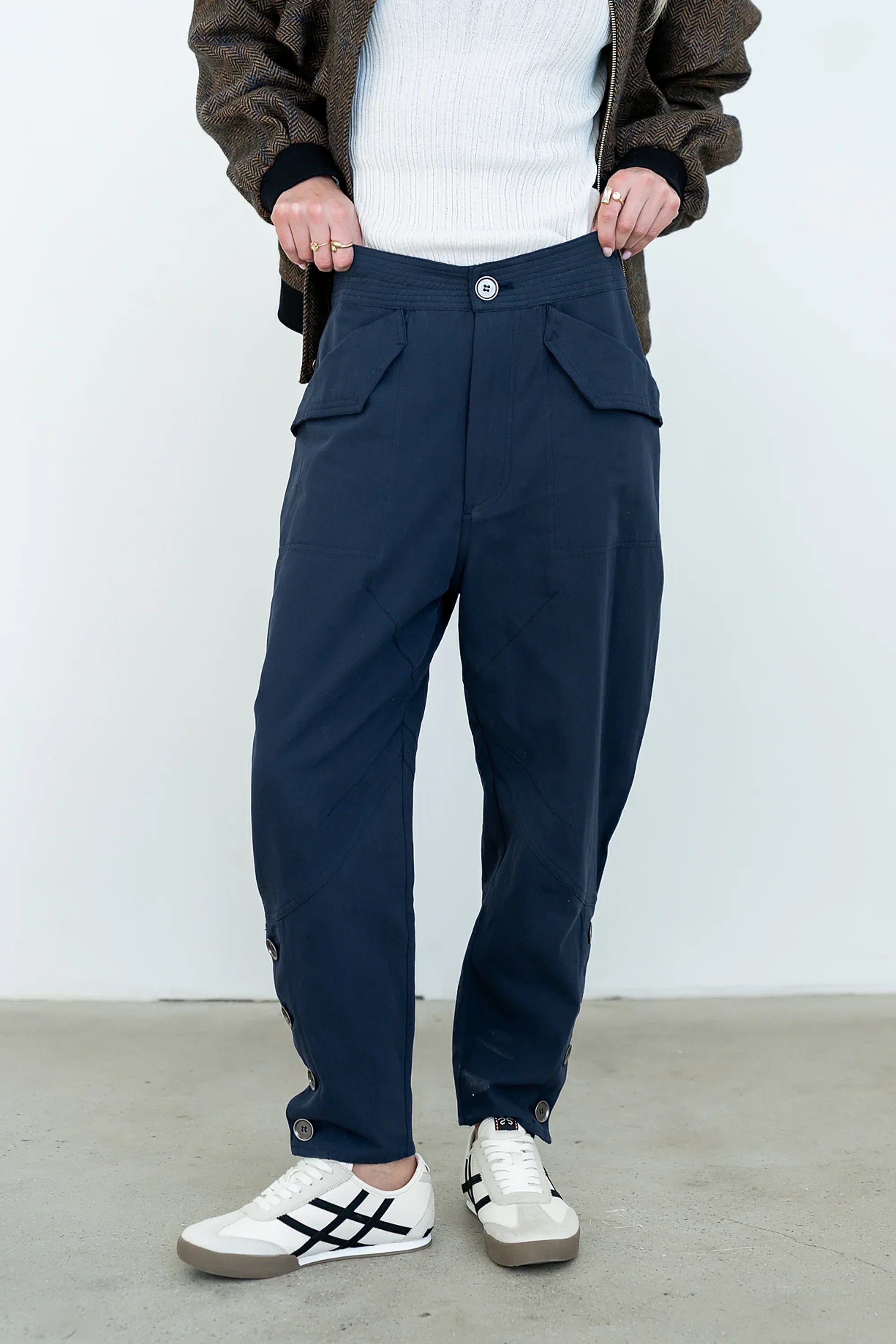 Lennie Cropped Barrel Pants